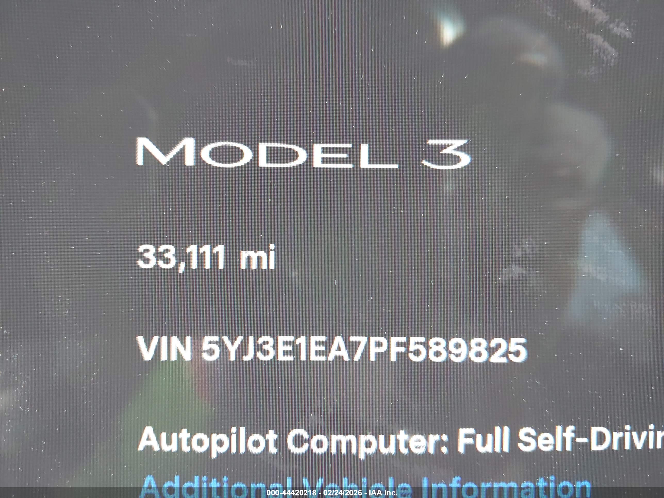 TESLA MODEL image 7