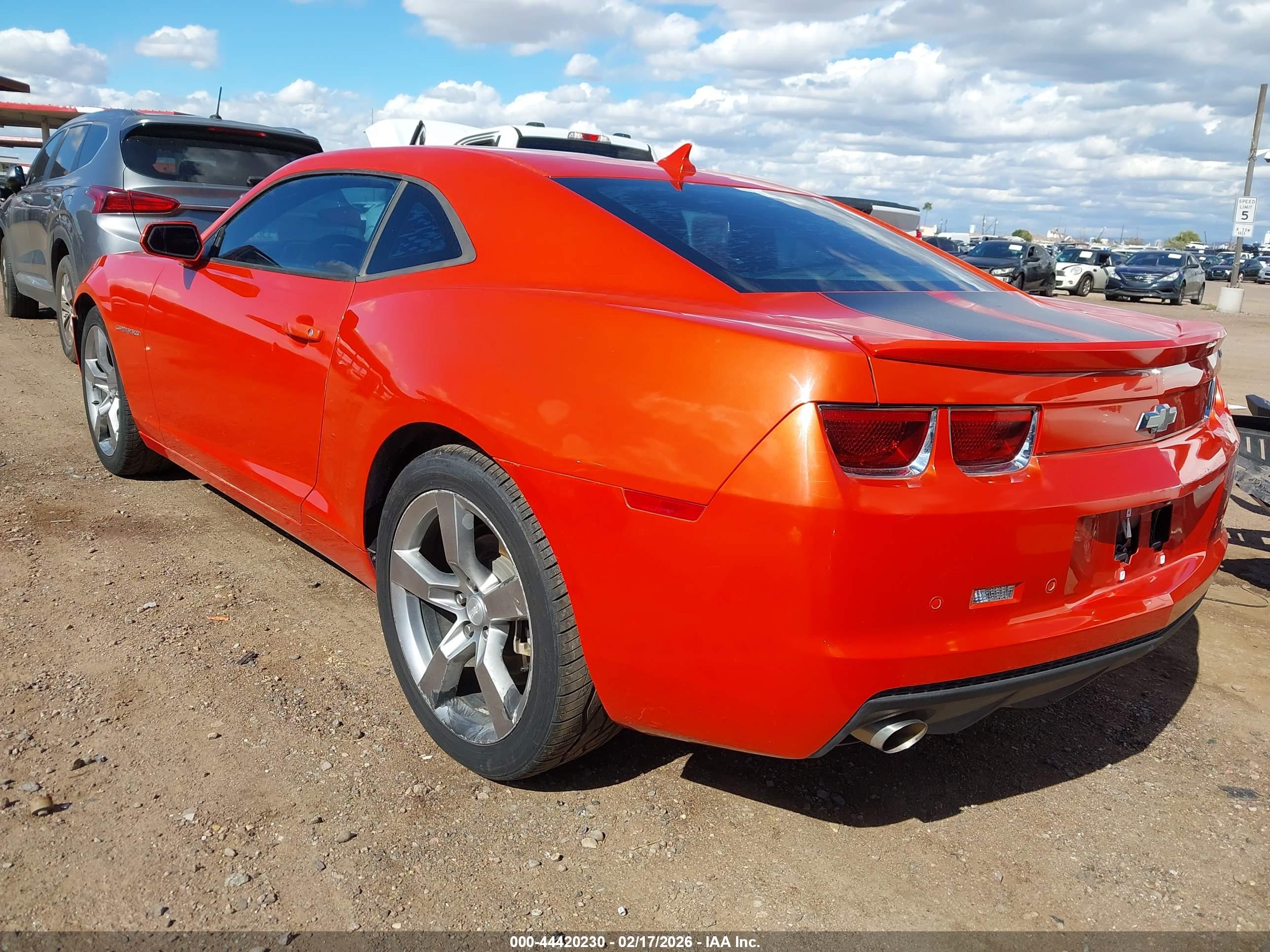 CHEVROLET CAMARO image 3