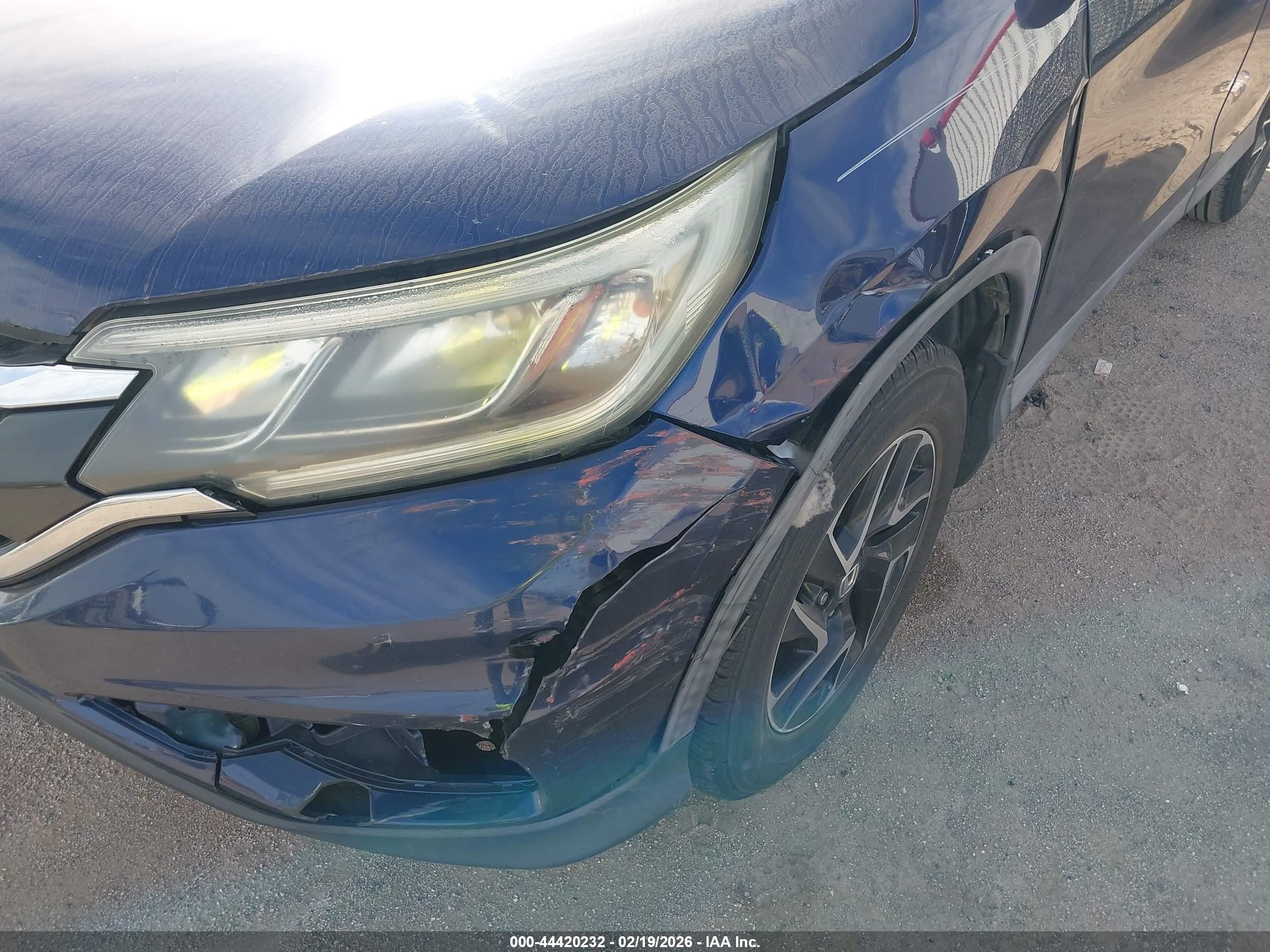 HONDA CR-V image 6