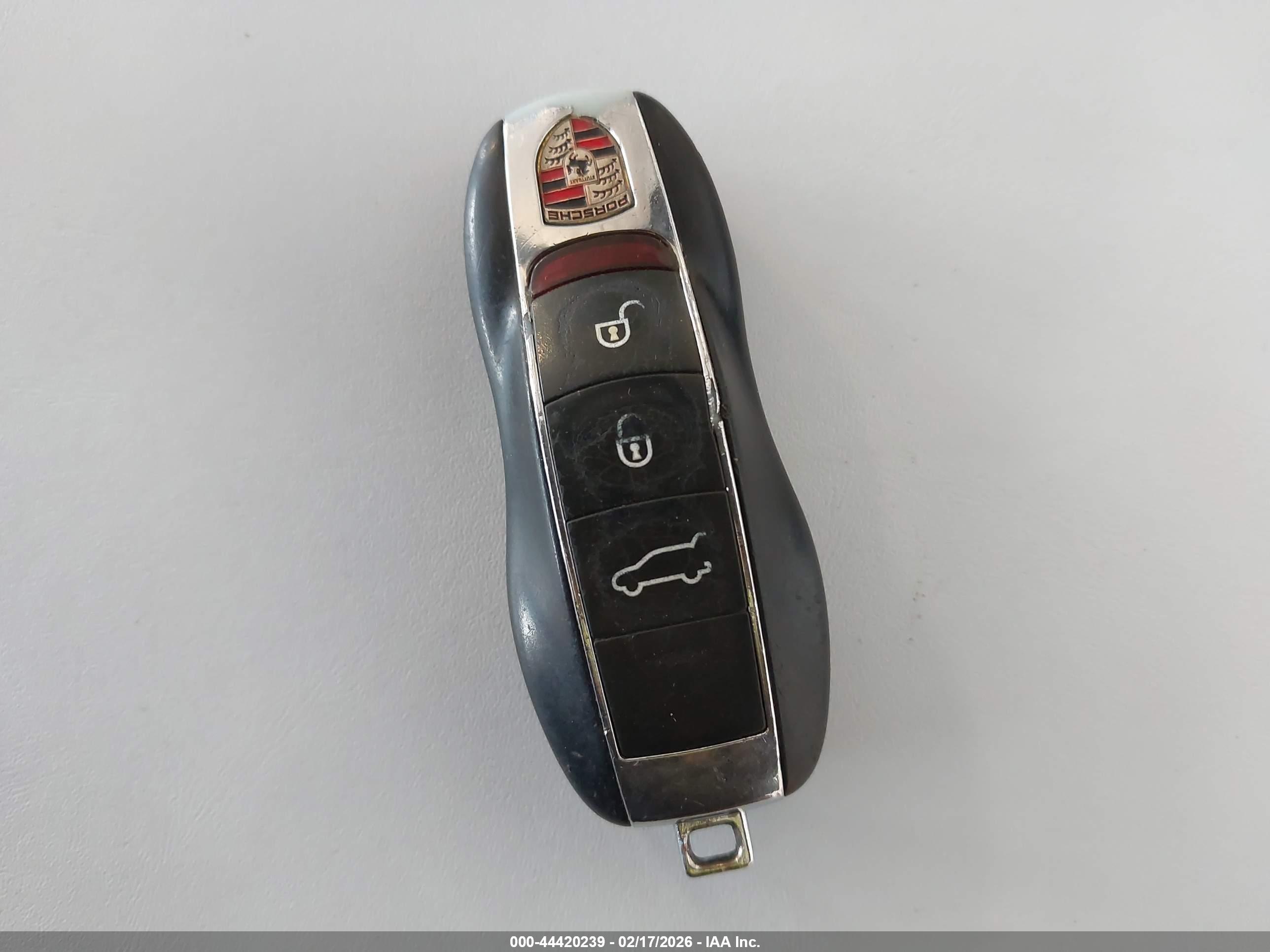 PORSCHE CAYENNE image 11