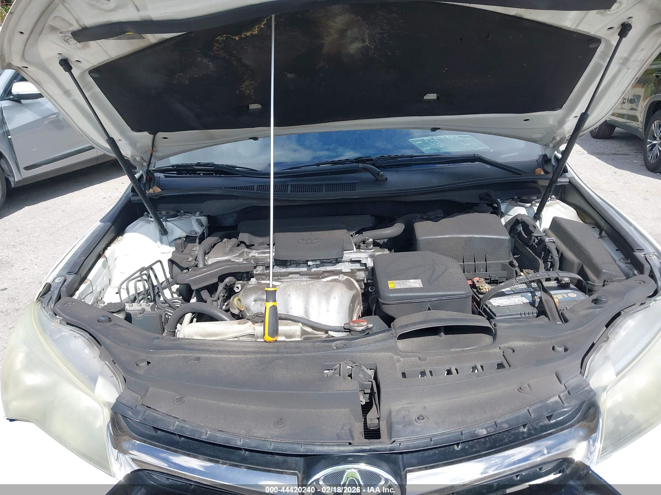 TOYOTA CAMRY image 10