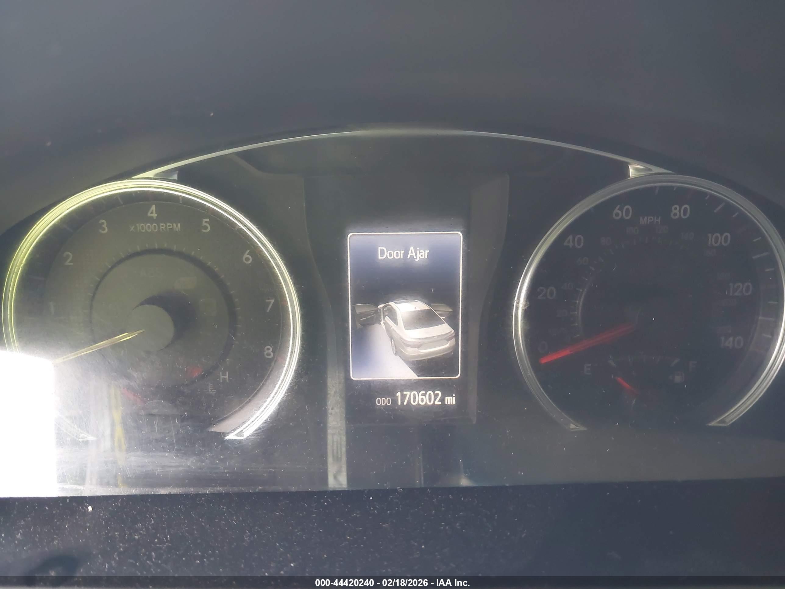 TOYOTA CAMRY image 7
