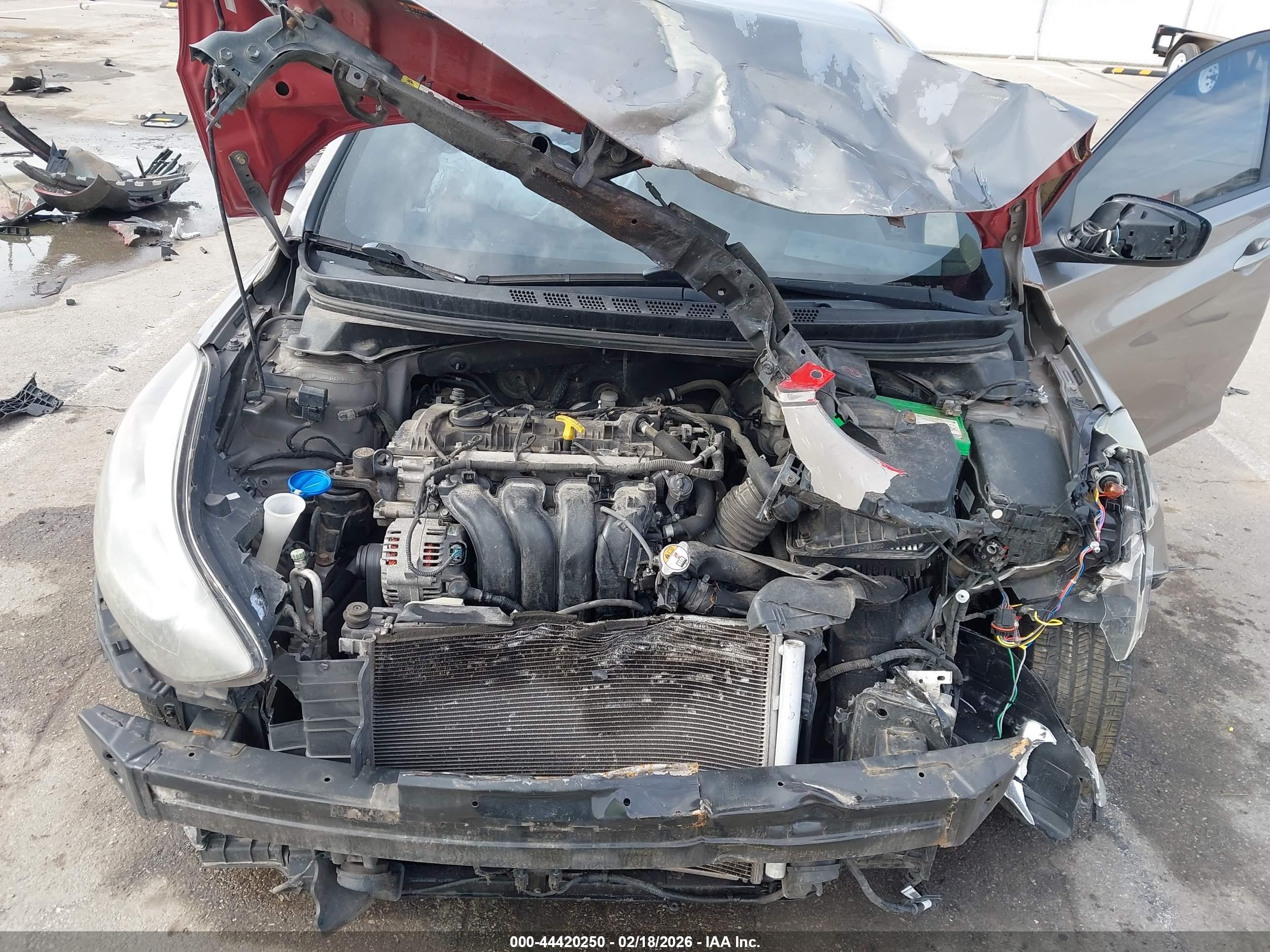 HYUNDAI ELANTRA image 10