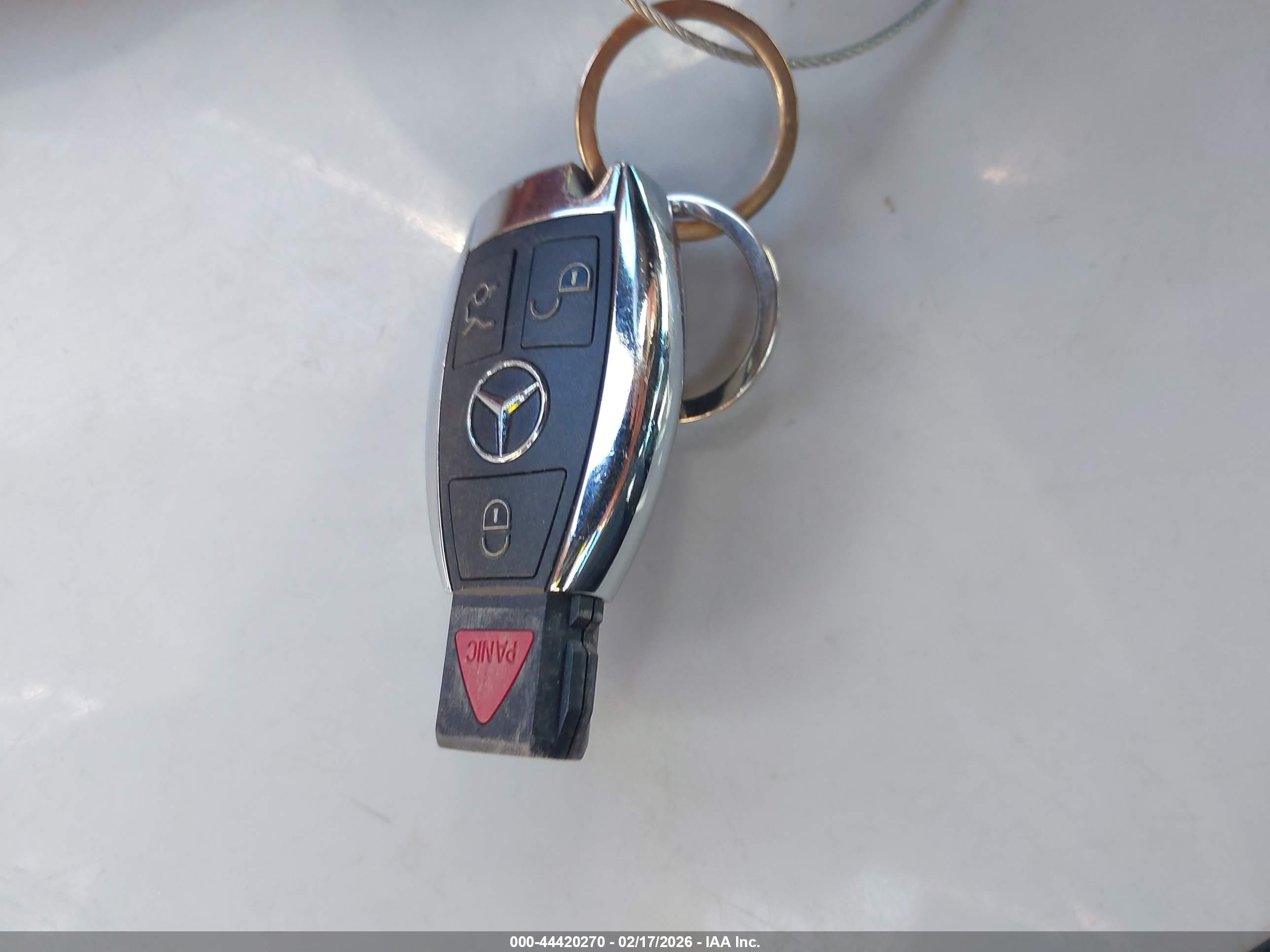 MERCEDES-BENZ C image 11