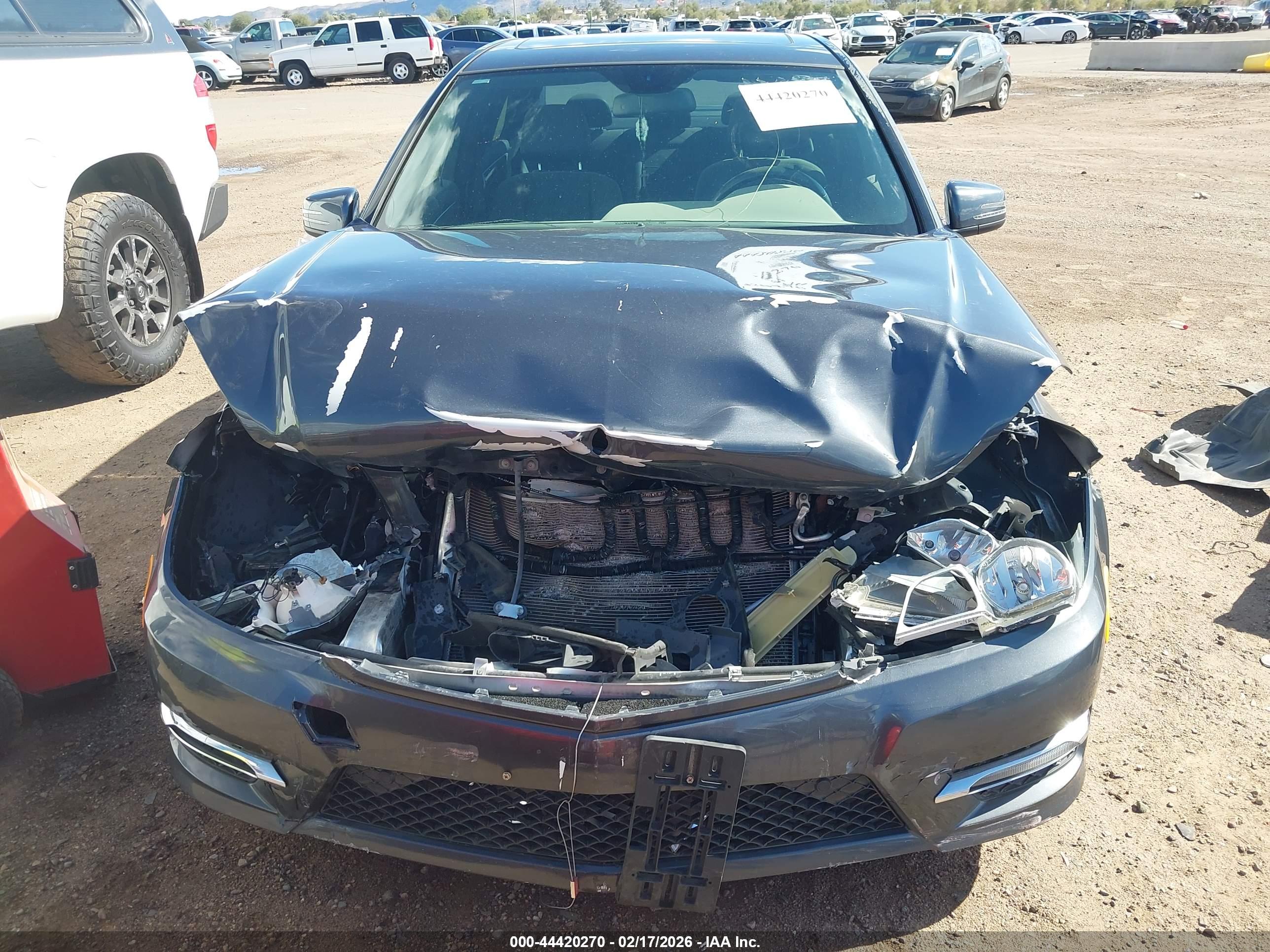 MERCEDES-BENZ C image 6