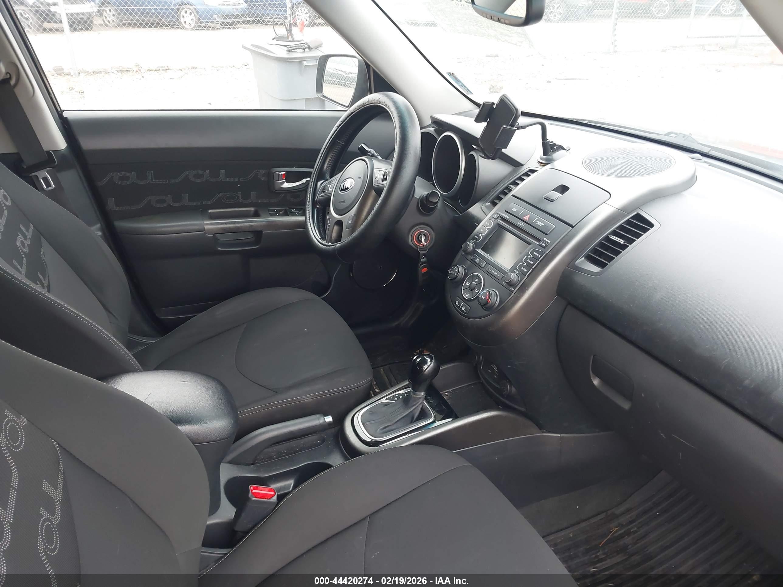 KIA SOUL image 5
