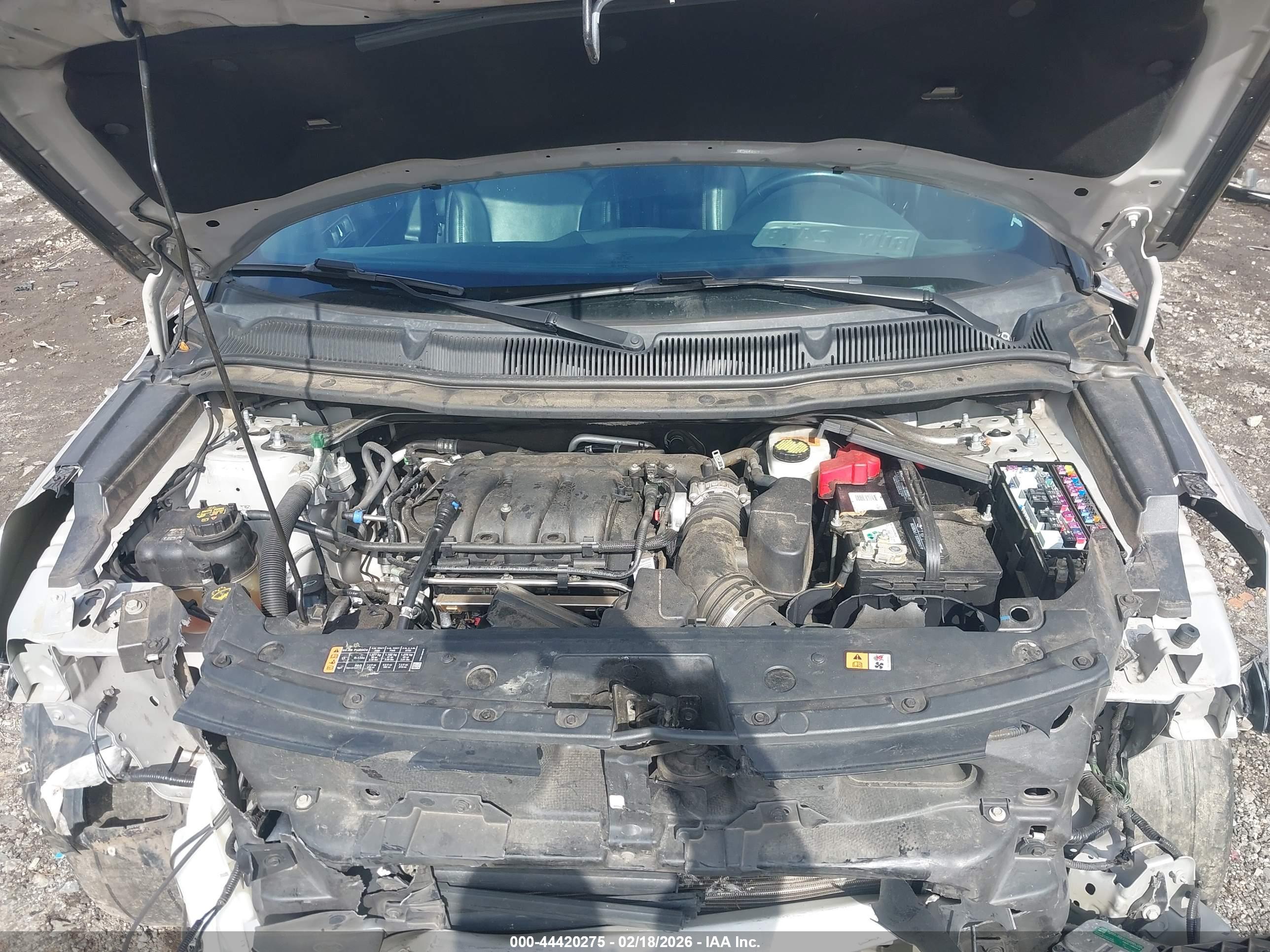 FORD EXPLORER image 10