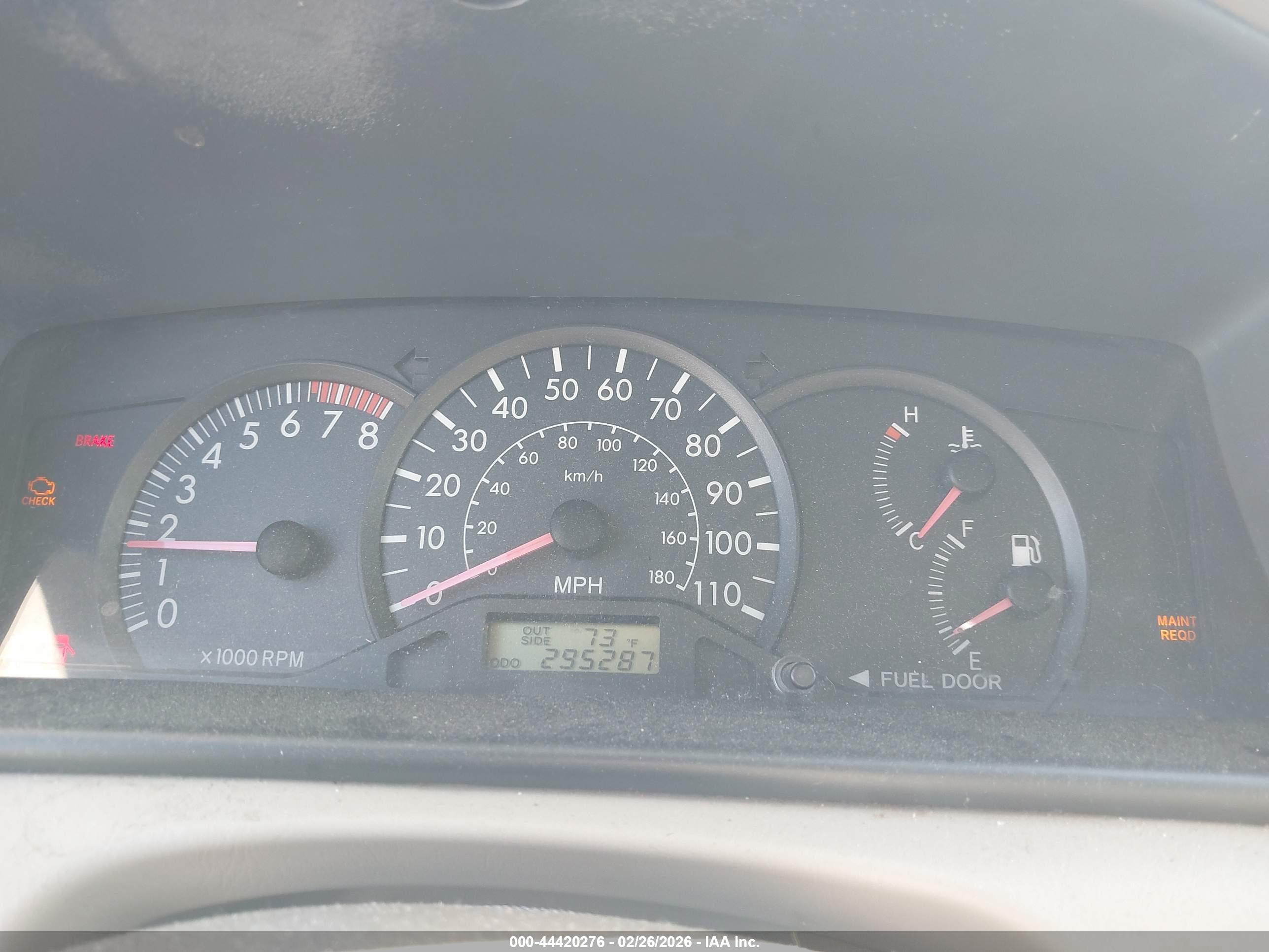 TOYOTA COROLLA image 7