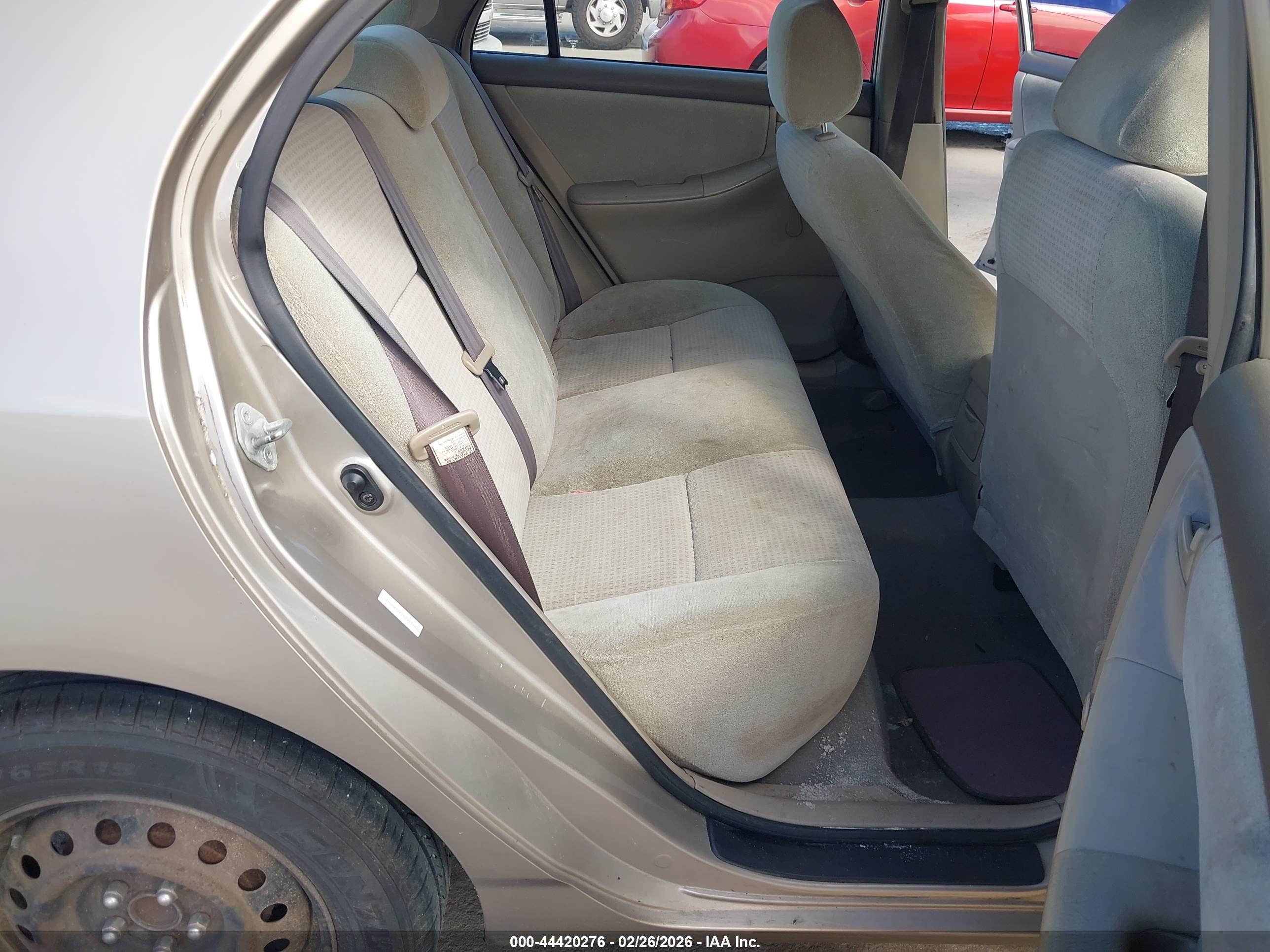 TOYOTA COROLLA image 8