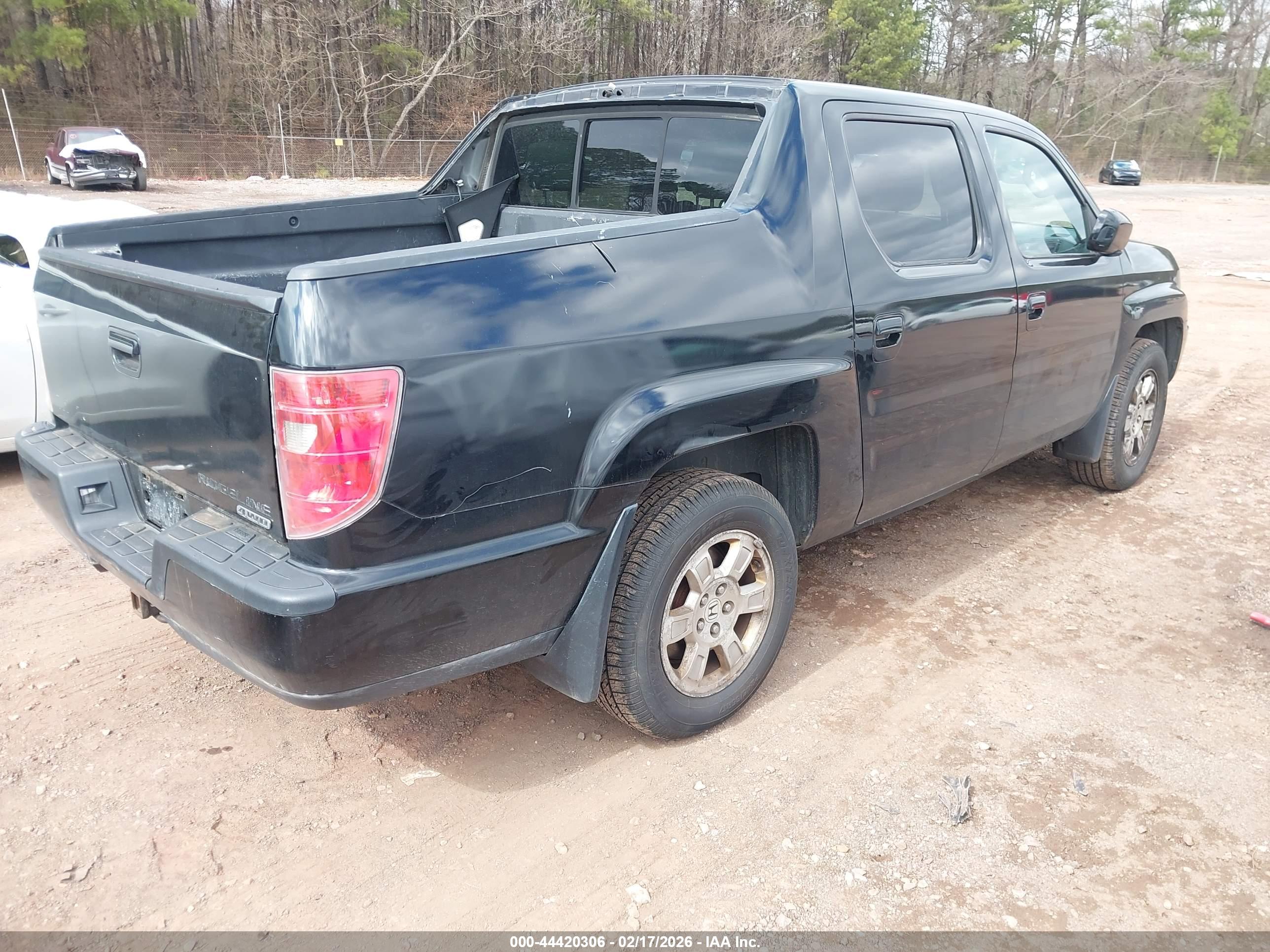 HONDA RIDGELINE image 4