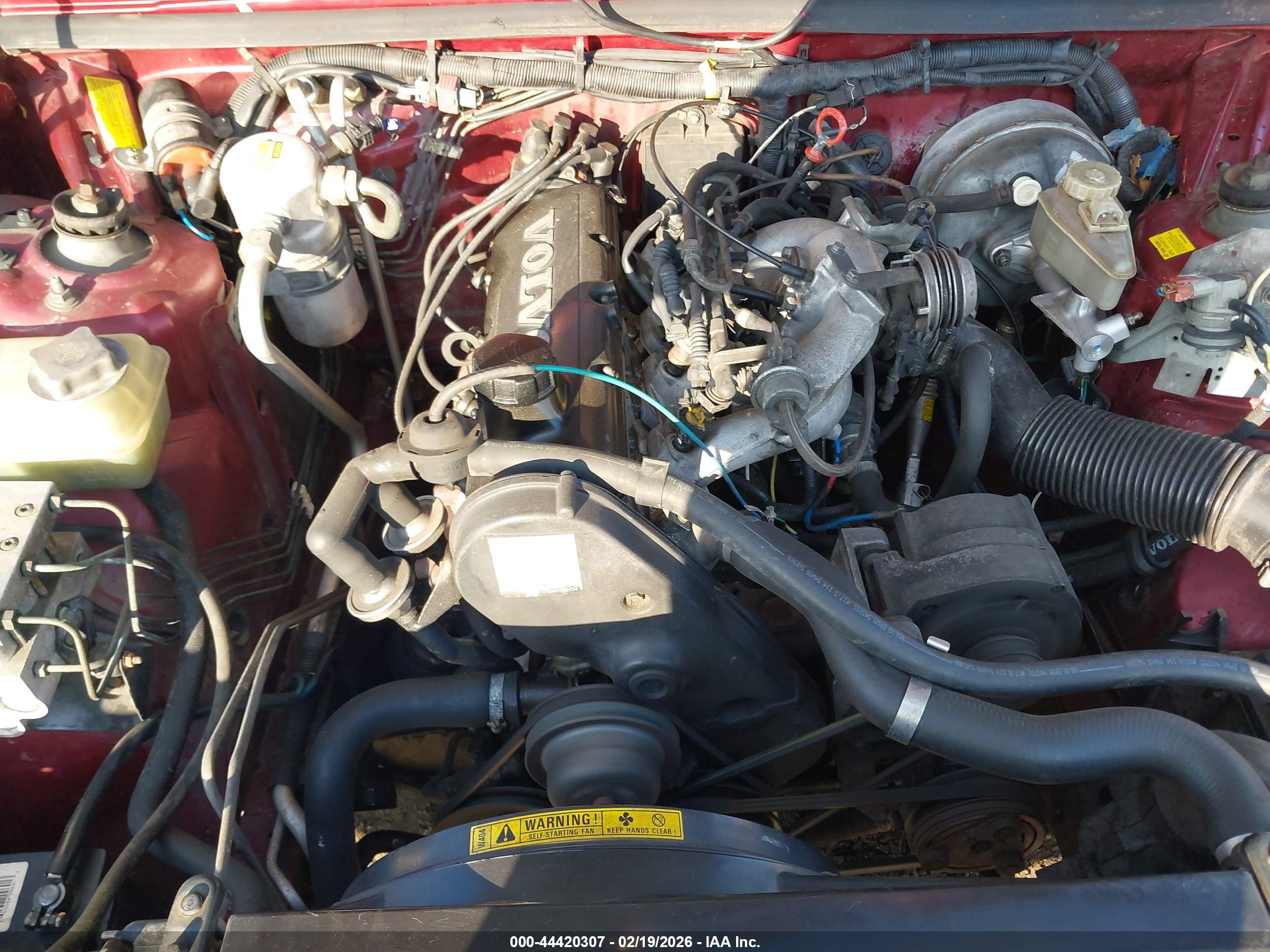 VOLVO 940 image 10