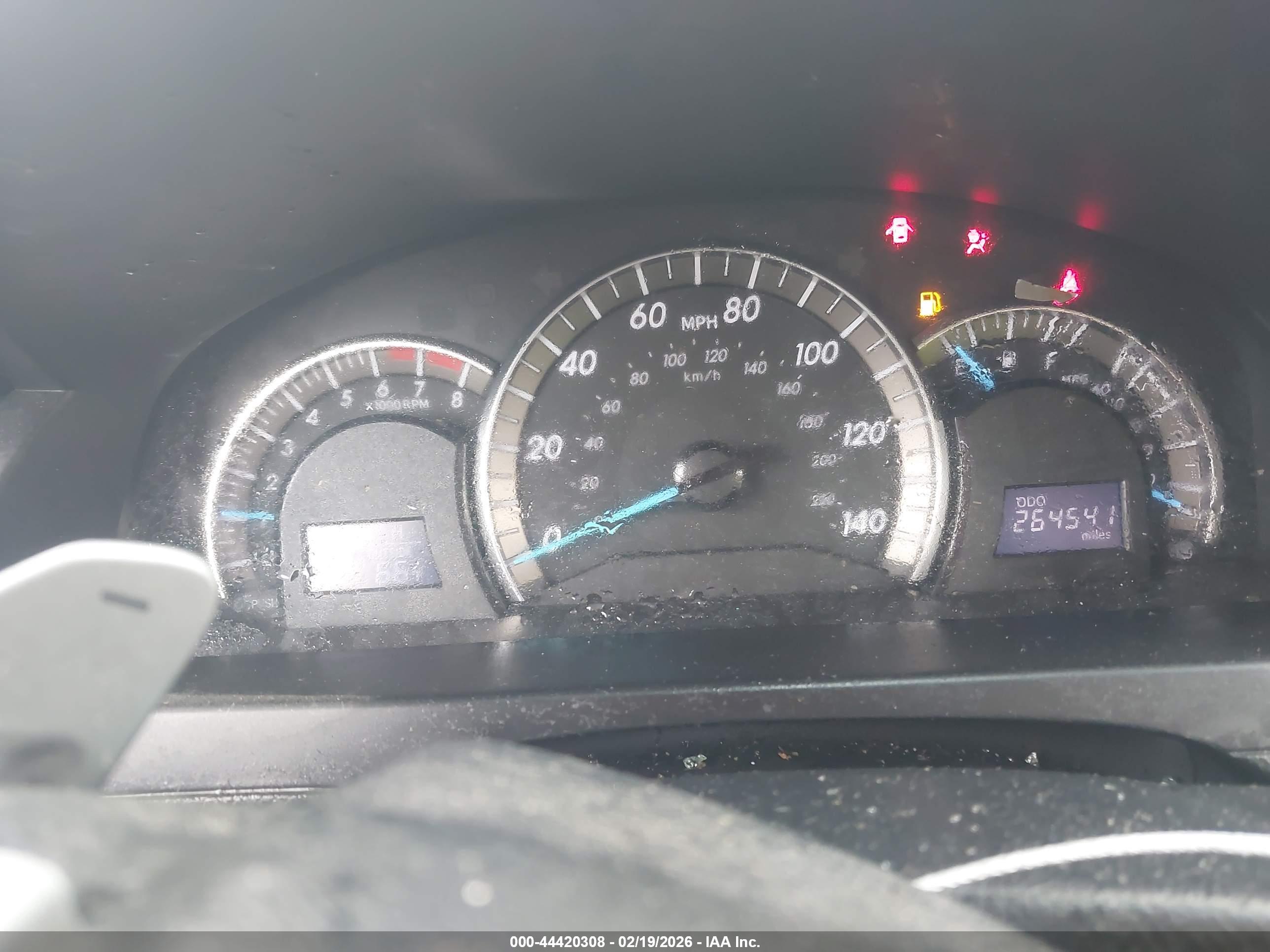 TOYOTA CAMRY image 7