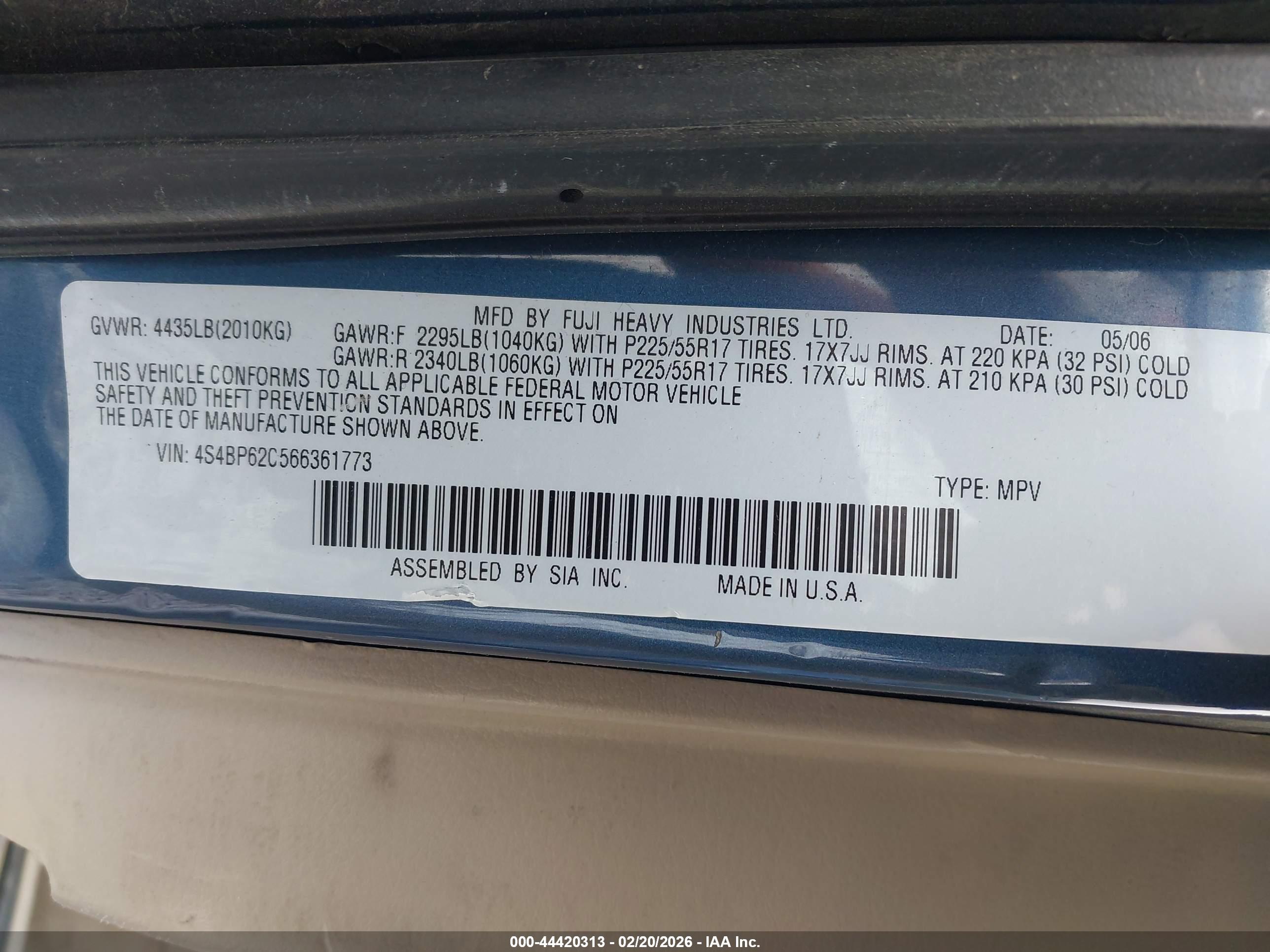 SUBARU OUTBACK image 9