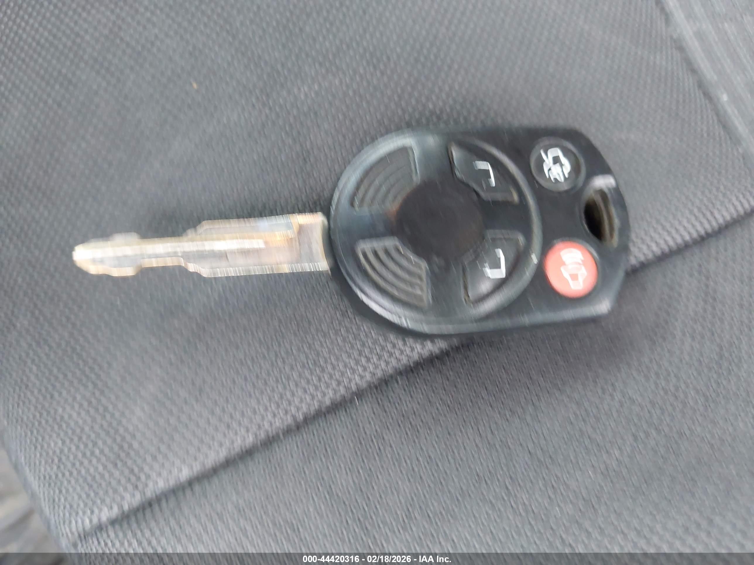 FORD FUSION image 11