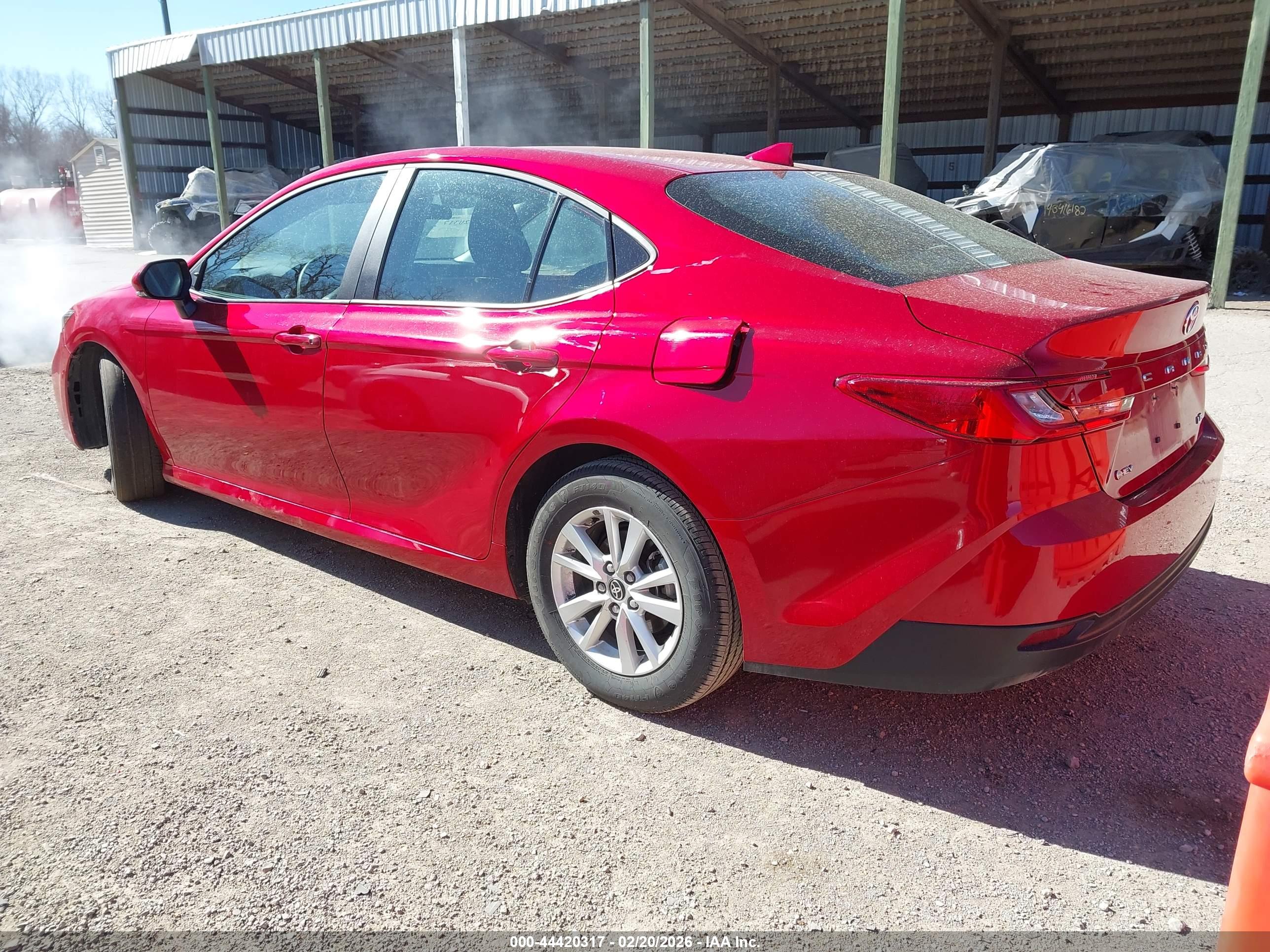 TOYOTA CAMRY image 3
