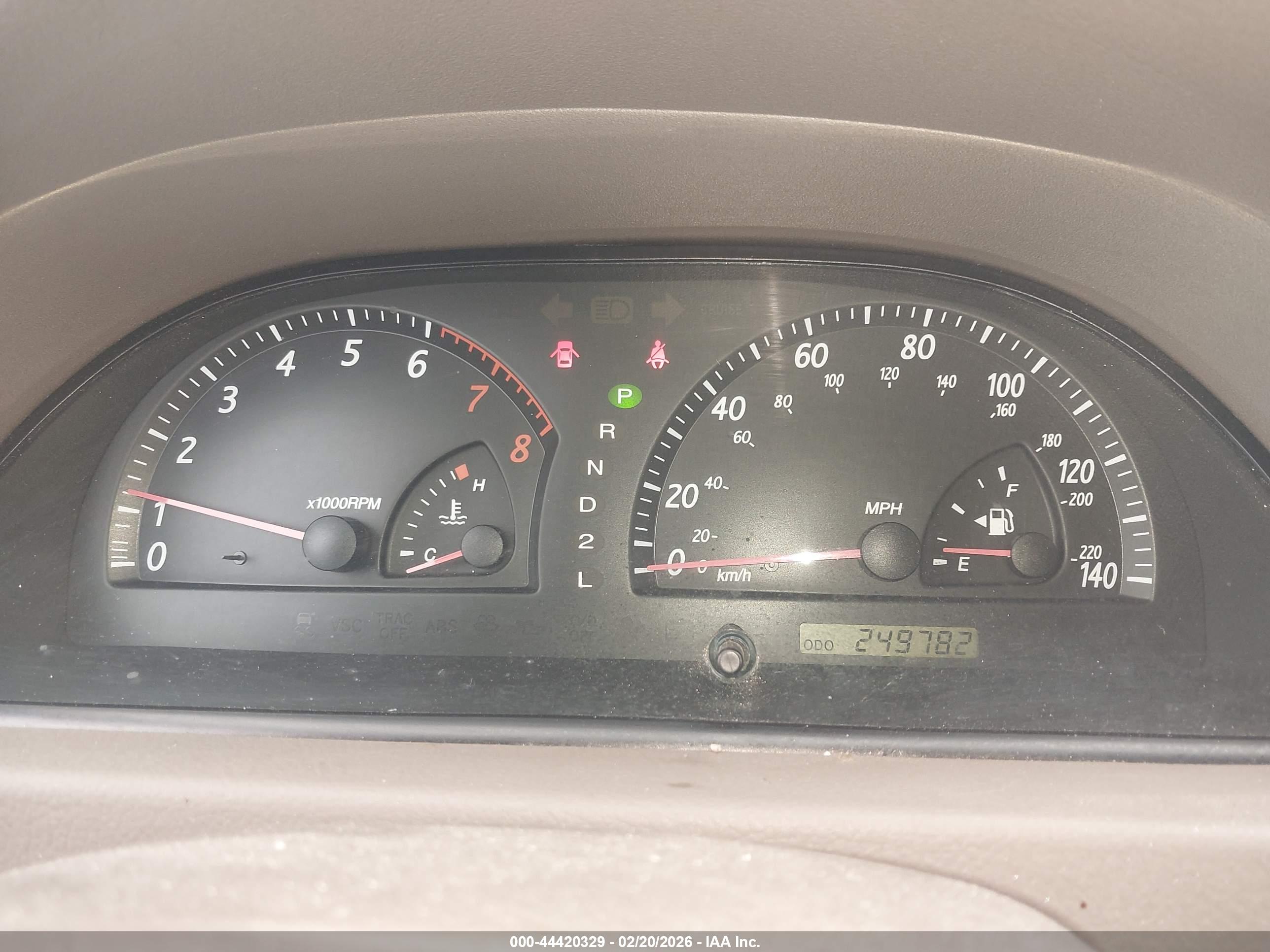 TOYOTA CAMRY image 7