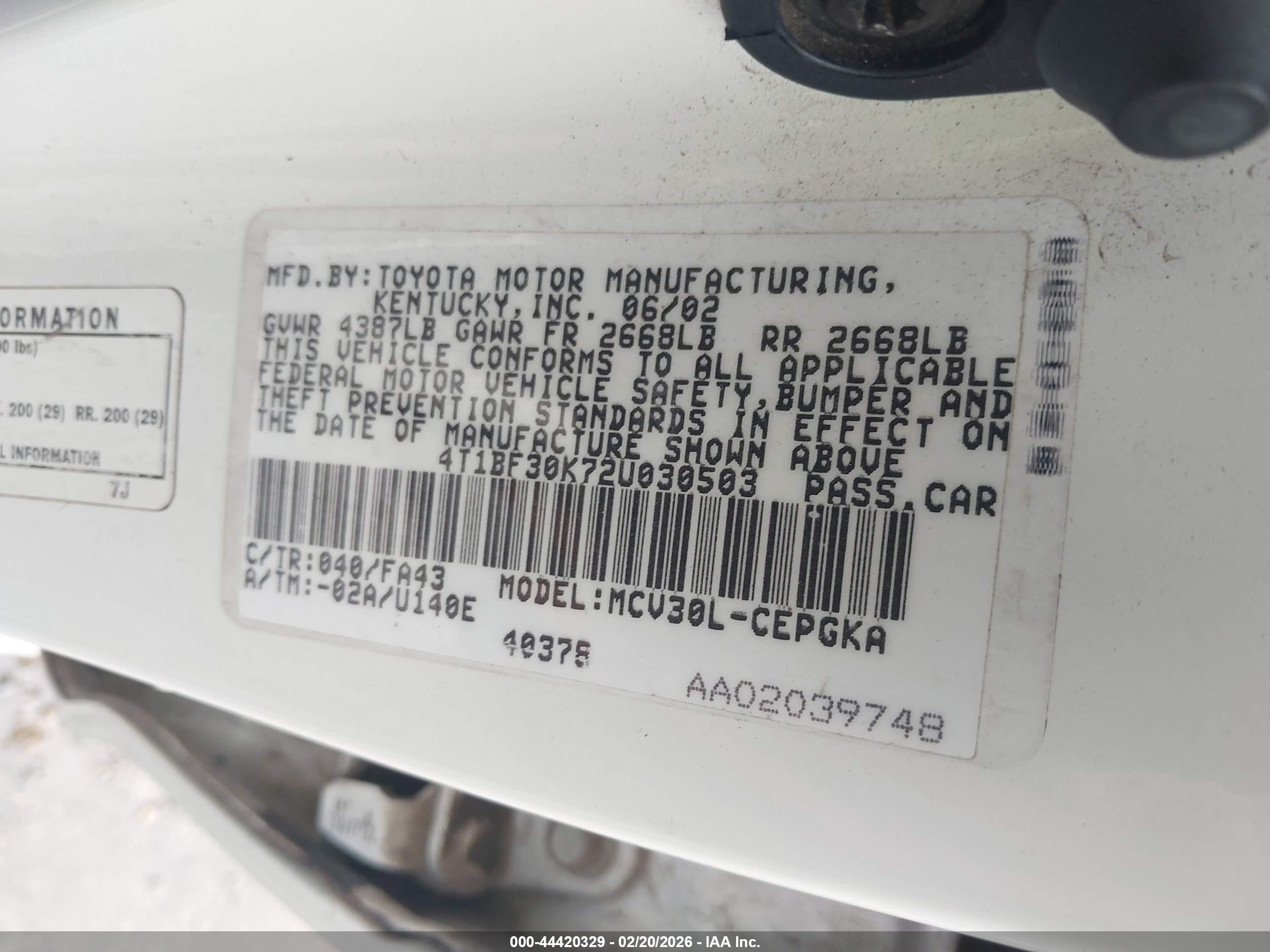 TOYOTA CAMRY image 9