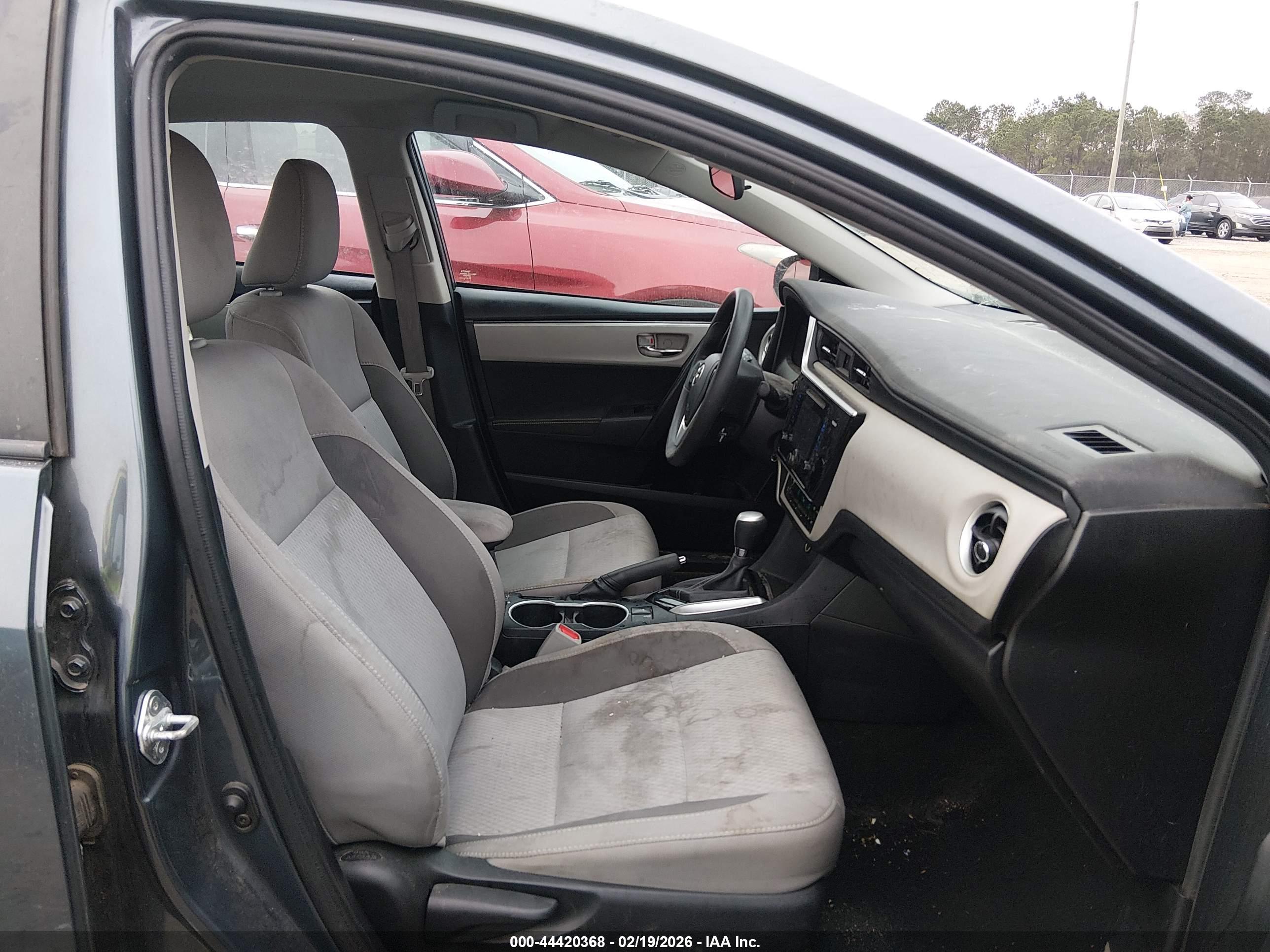 TOYOTA COROLLA image 5