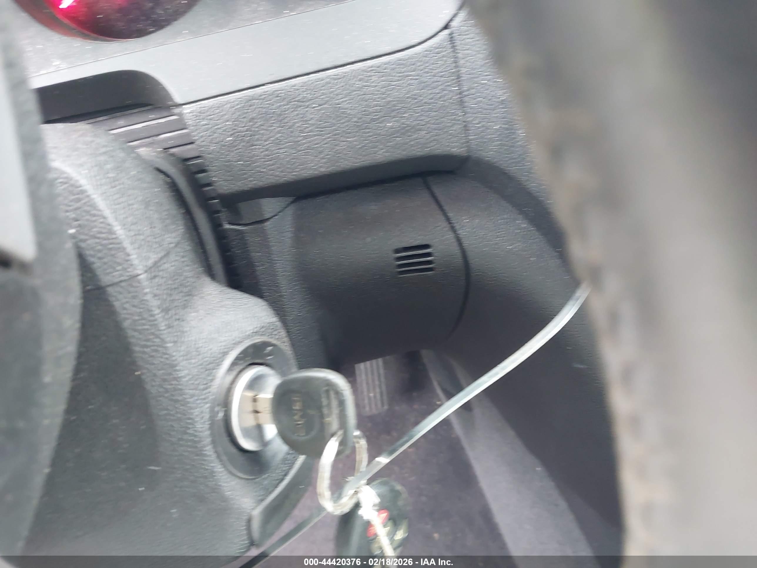 GMC ACADIA image 11