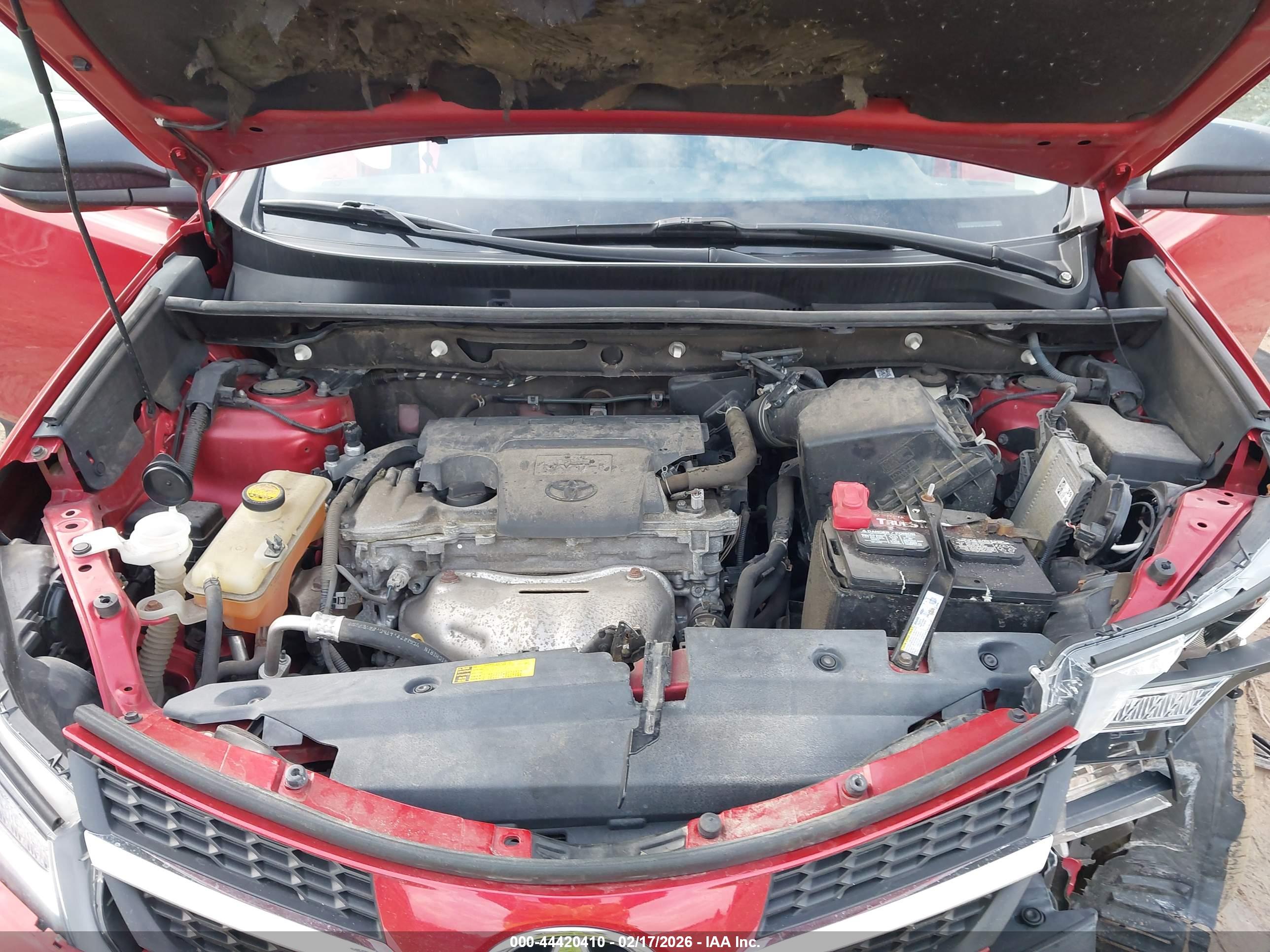TOYOTA RAV4 image 10