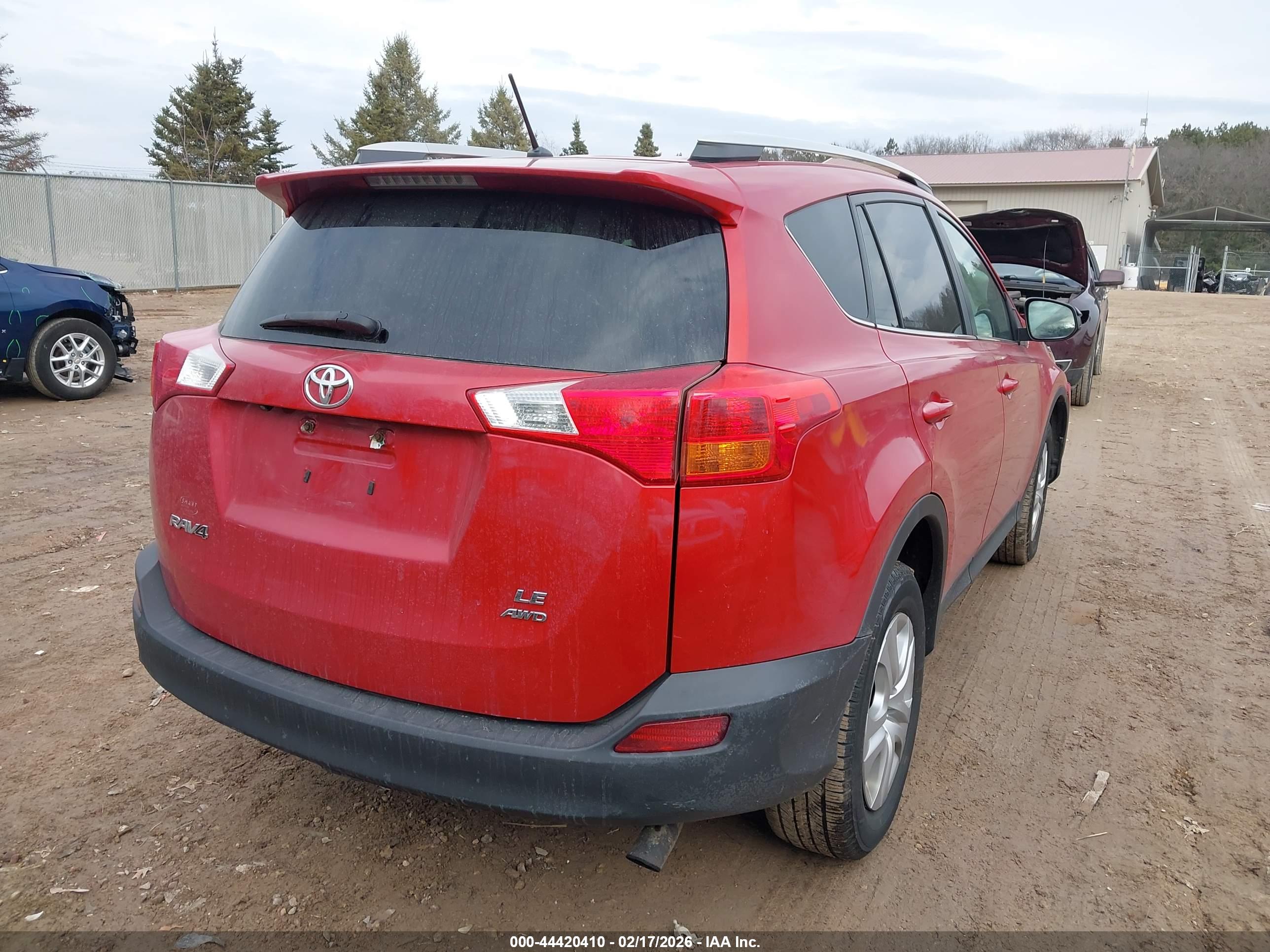 TOYOTA RAV4 image 4