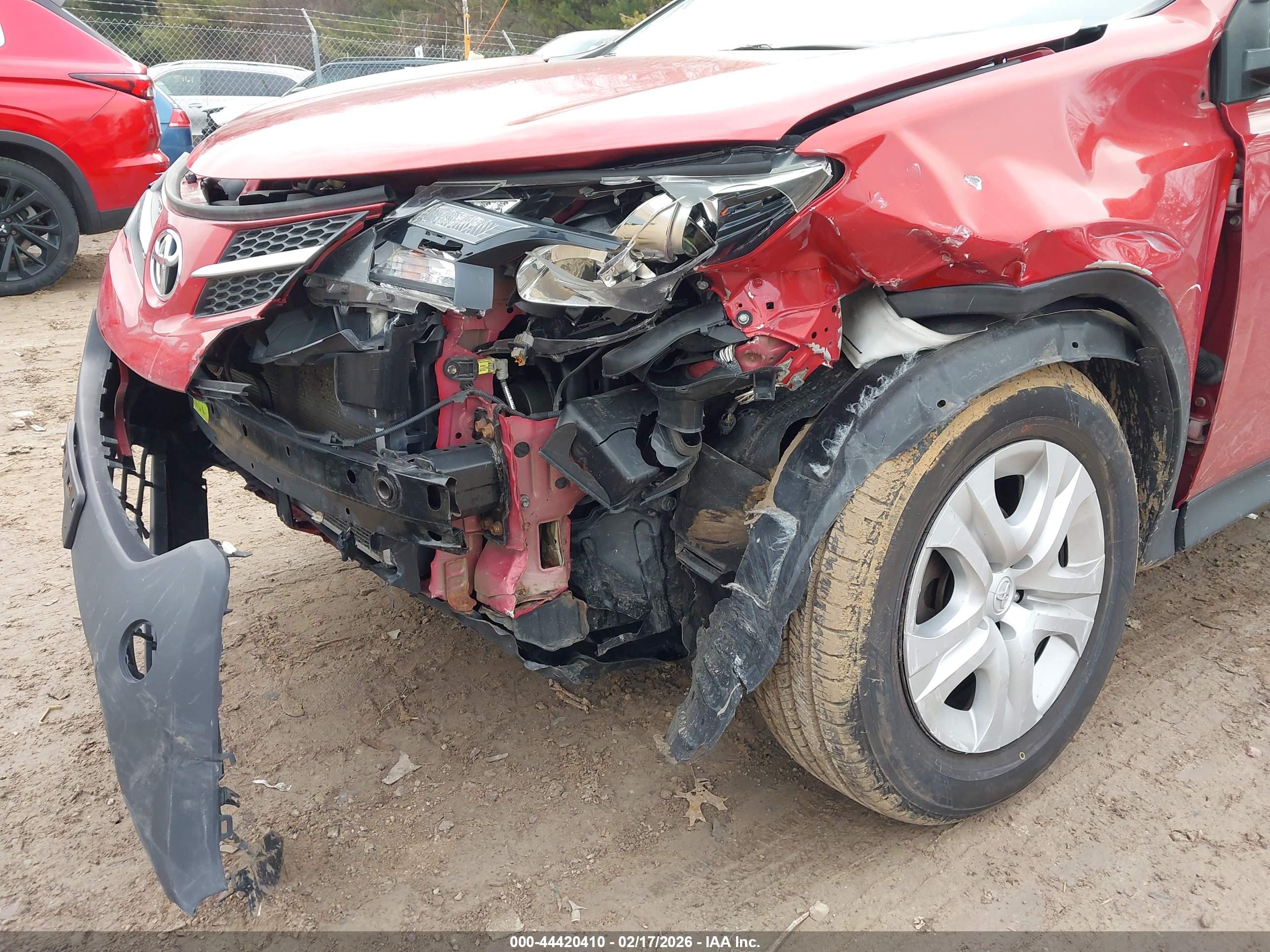 TOYOTA RAV4 image 6