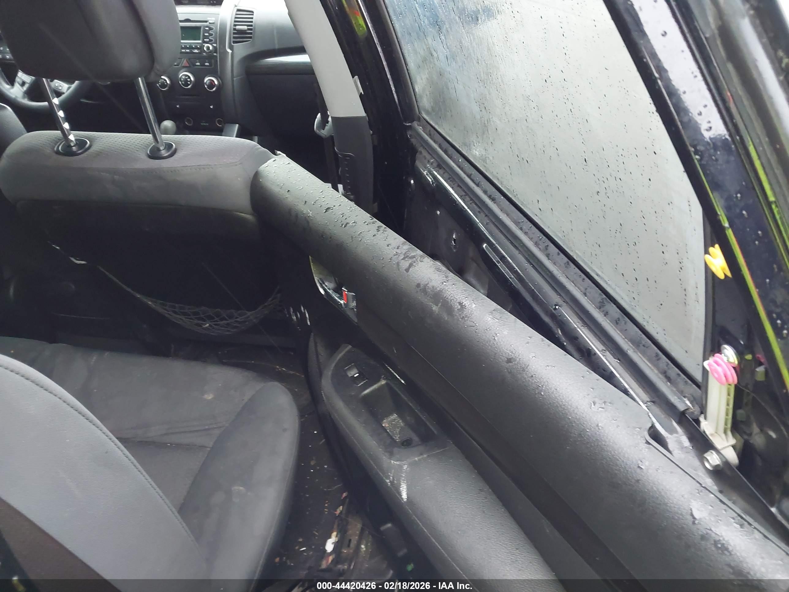 KIA SORENTO image 6