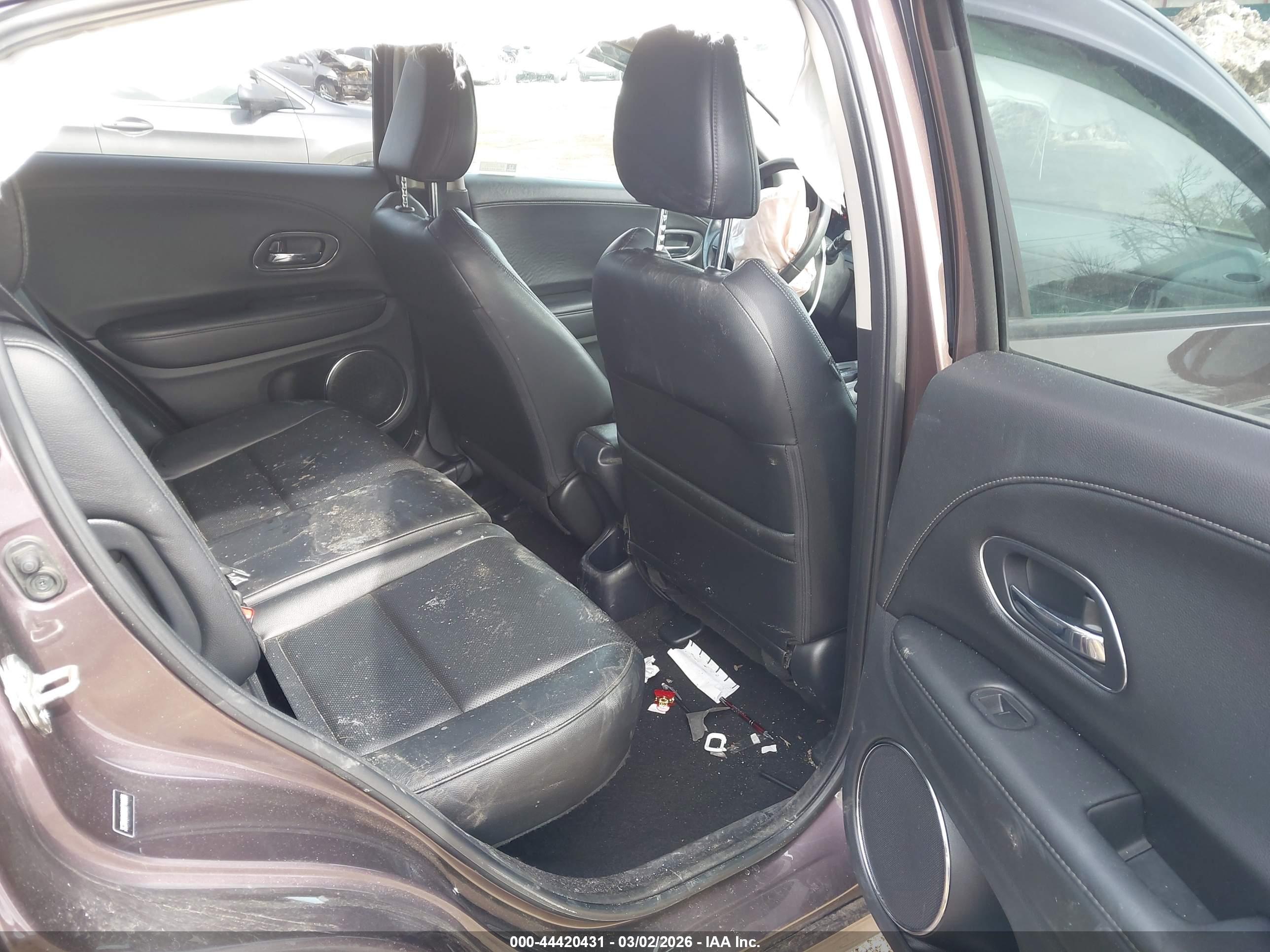 HONDA HR-V image 8