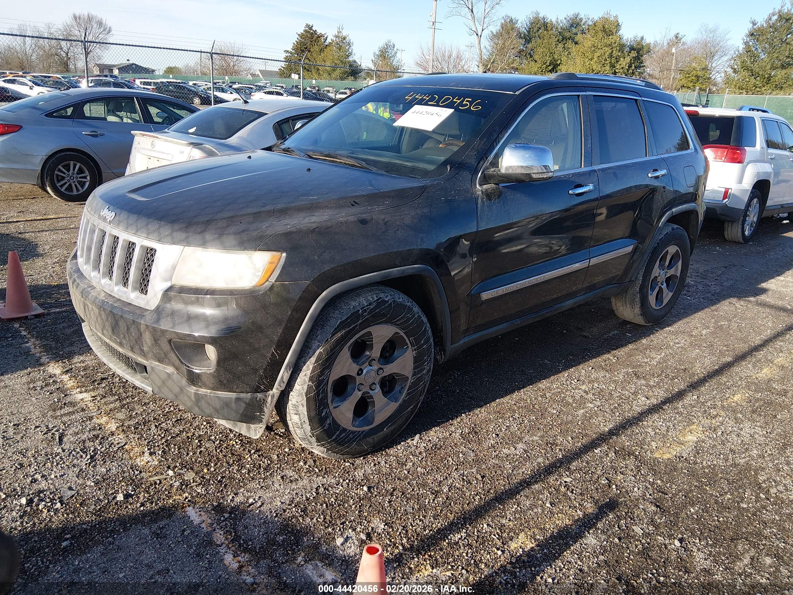 JEEP GRAND image 2