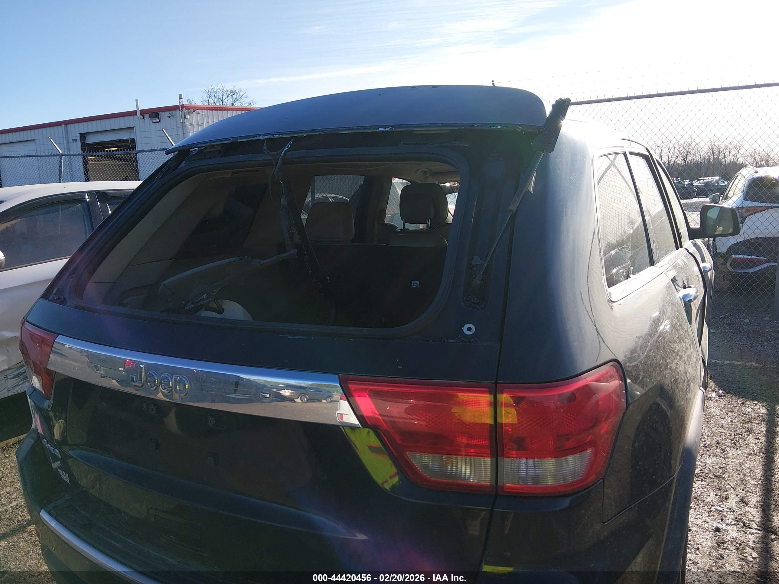 JEEP GRAND image 6