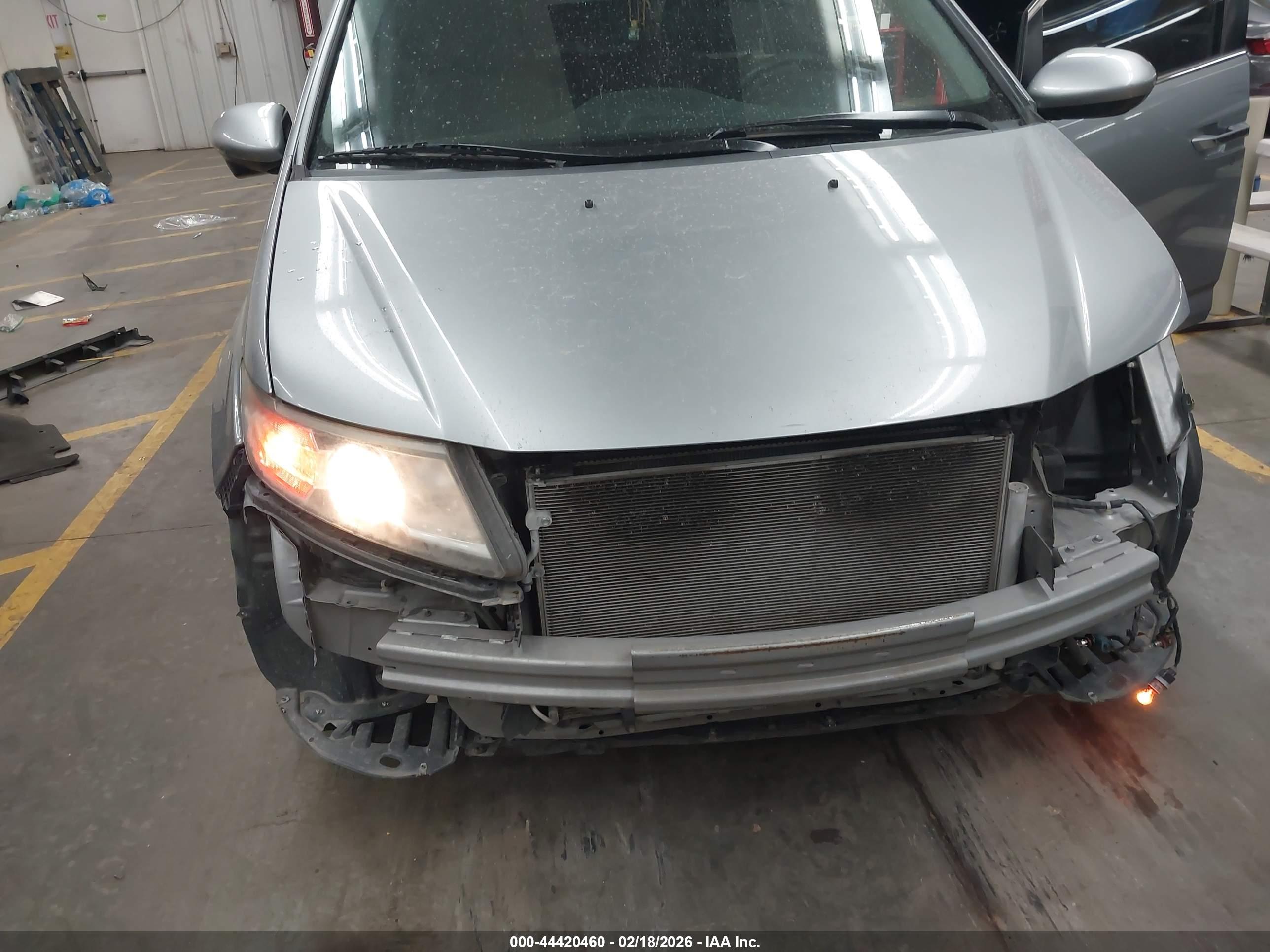 HONDA ODYSSEY image 6