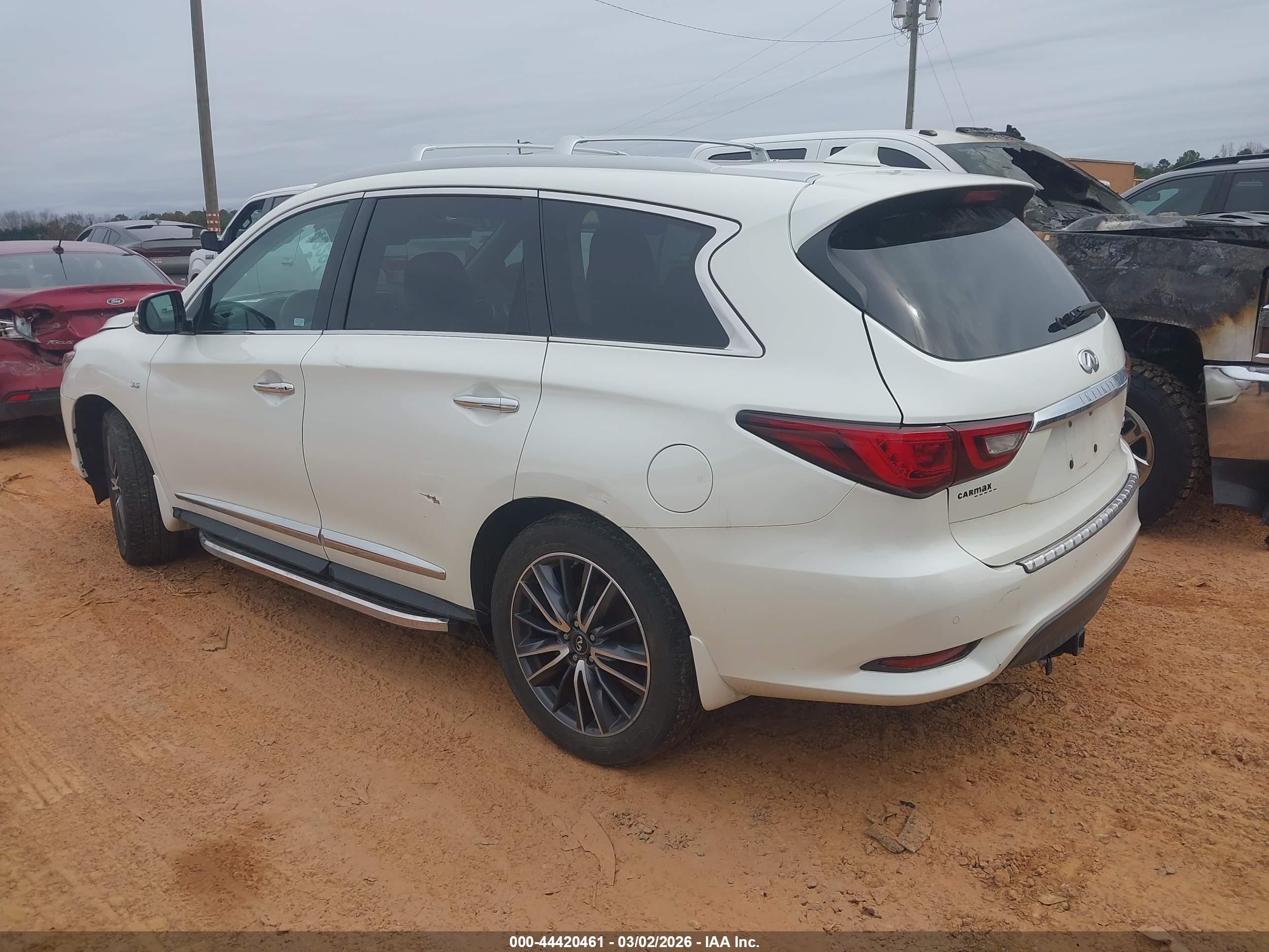 INFINITI QX60 image 3