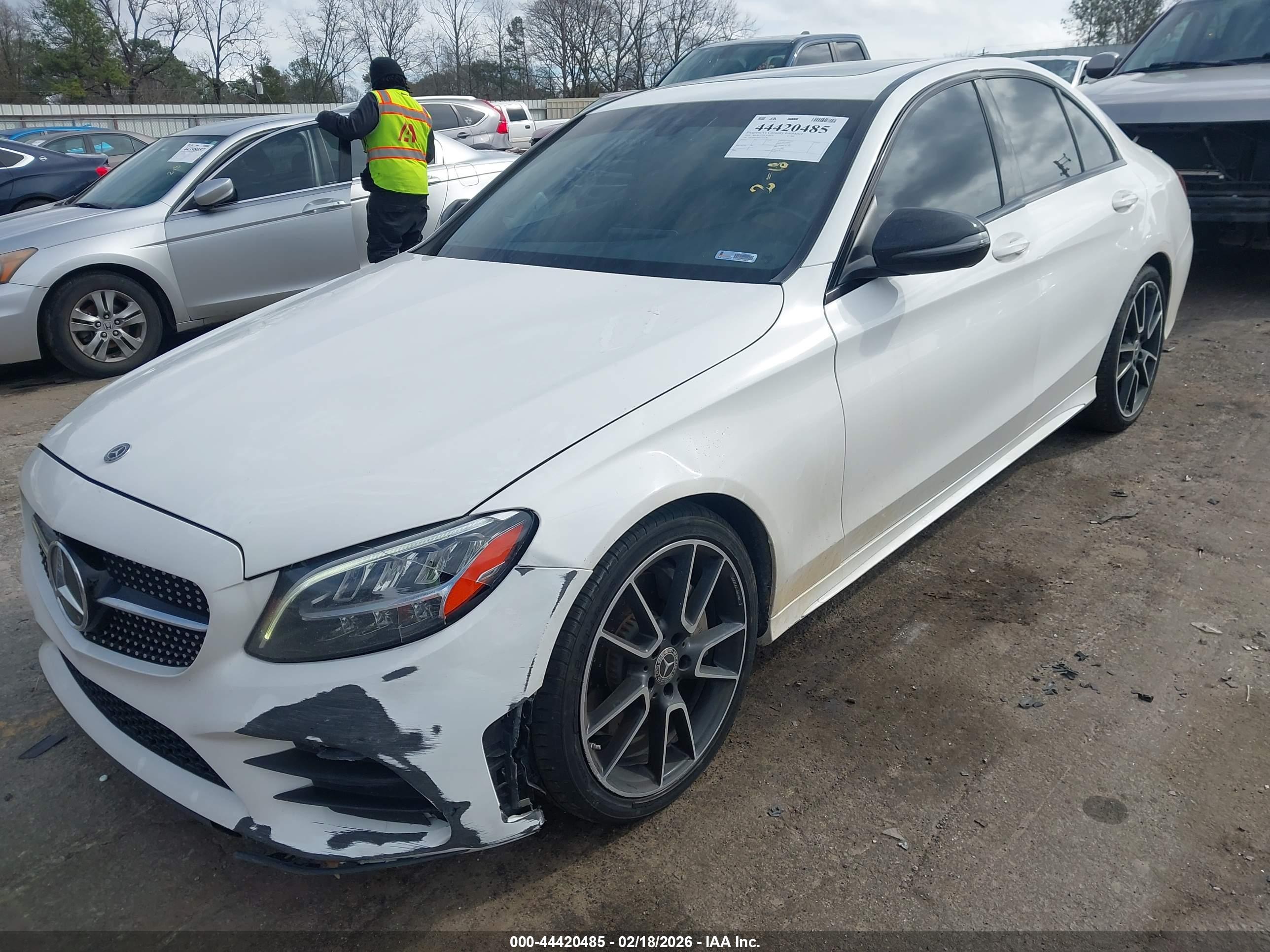MERCEDES-BENZ C image 2