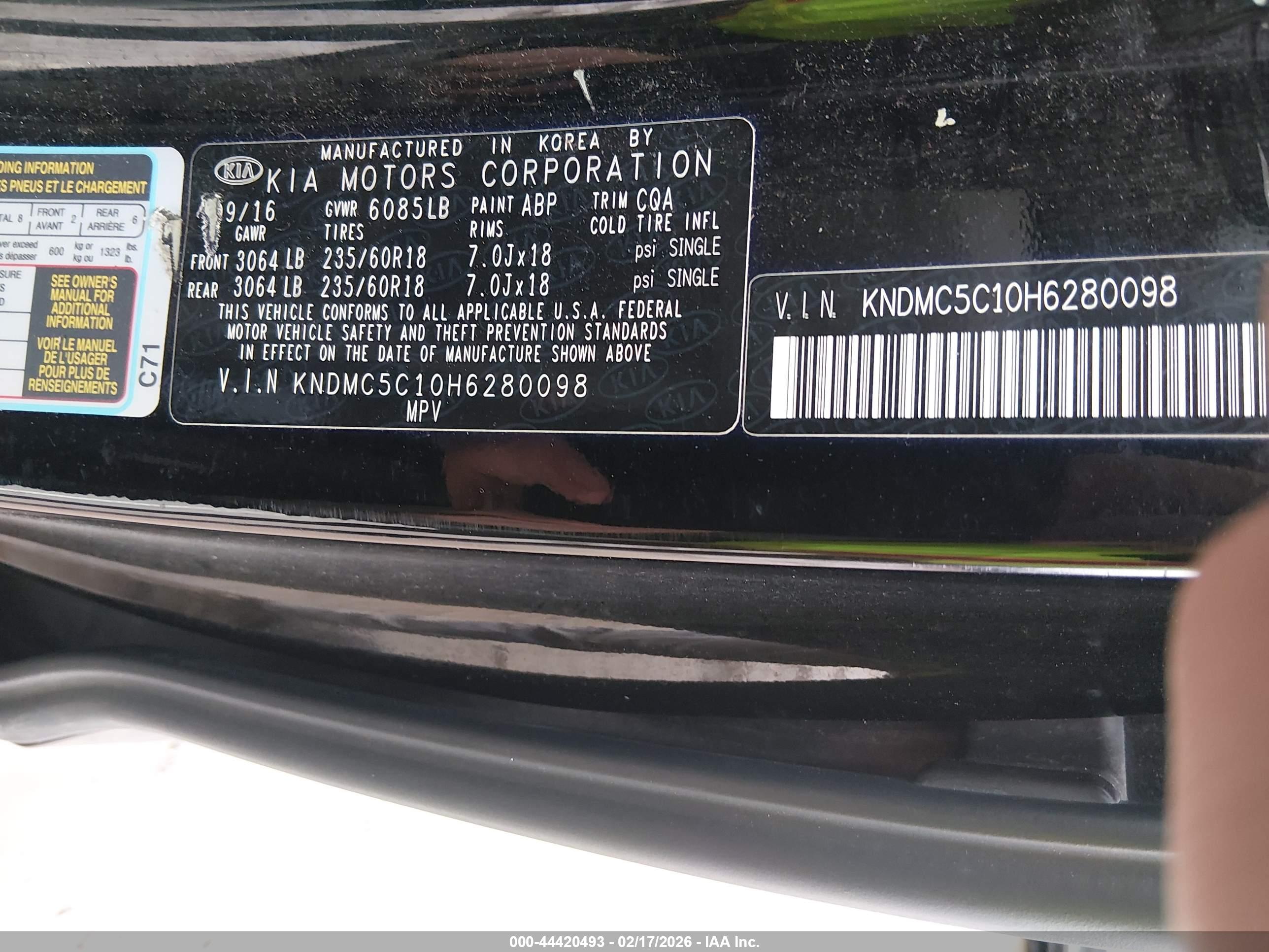 KIA SEDONA image 9