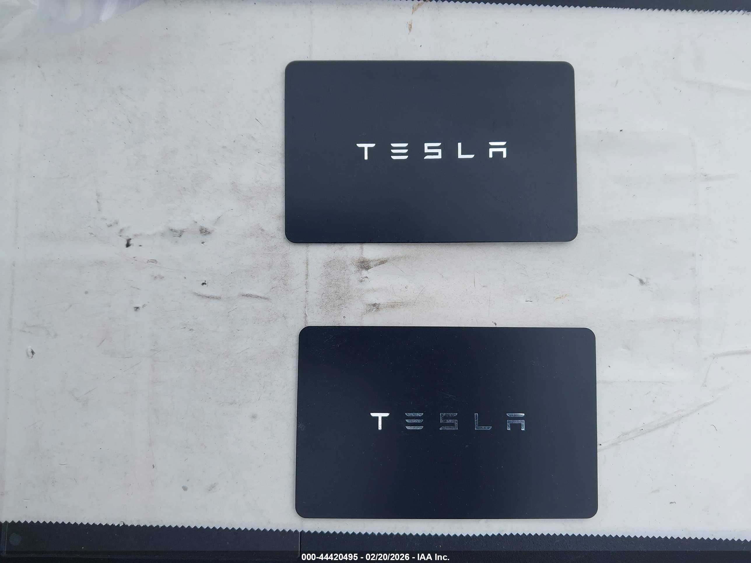 TESLA MODEL image 11