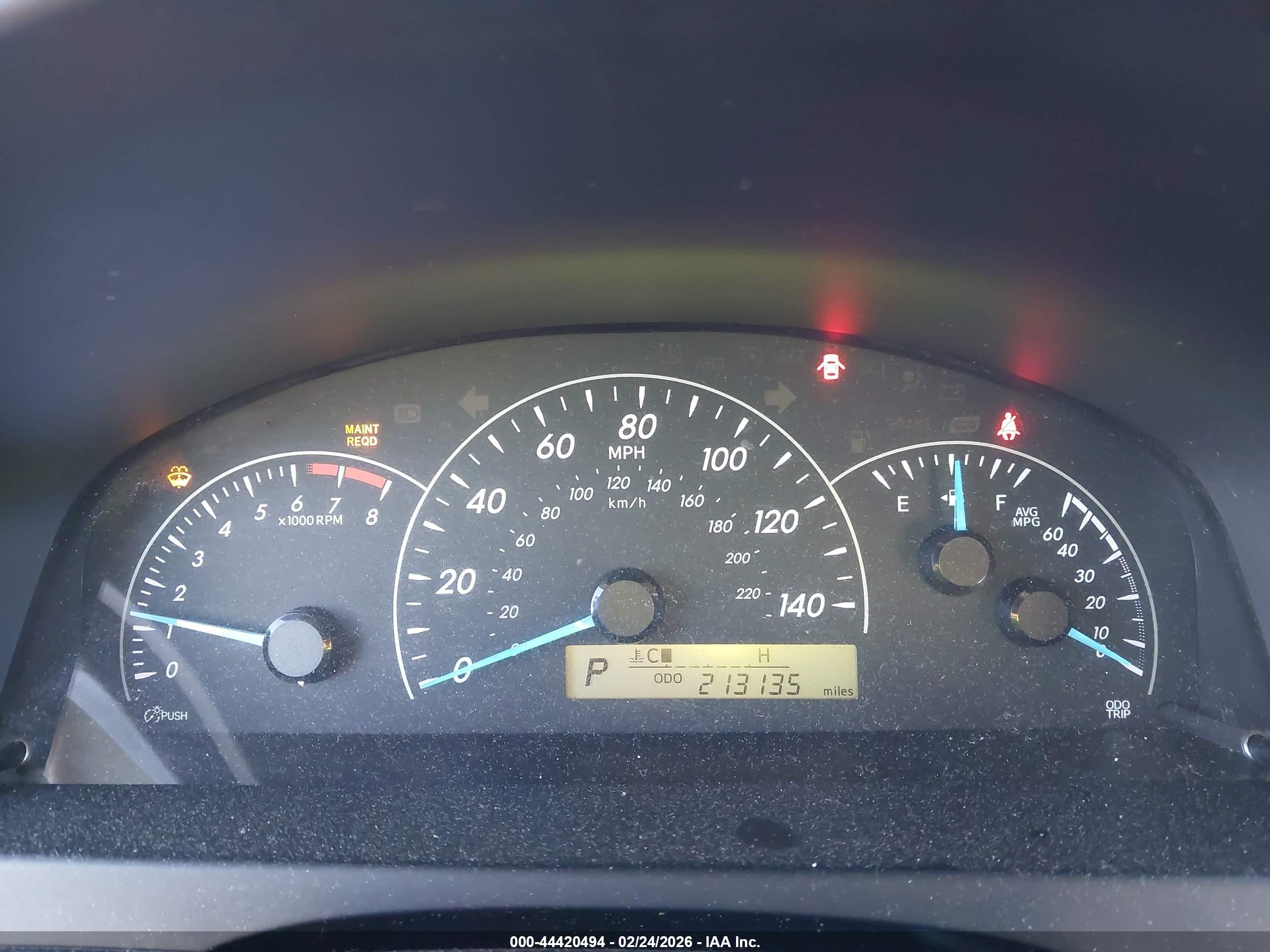 TOYOTA CAMRY image 7