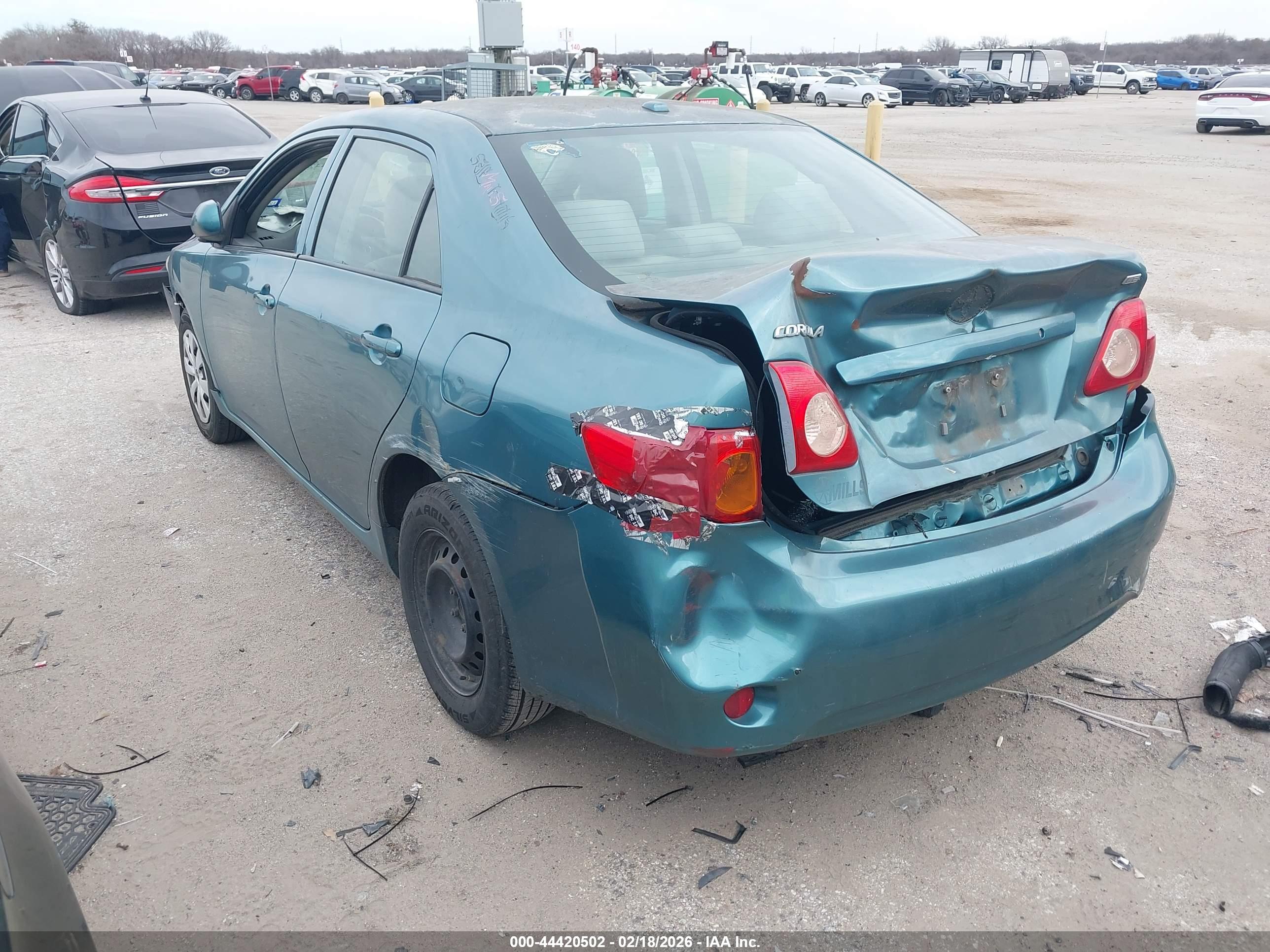 TOYOTA COROLLA image 3