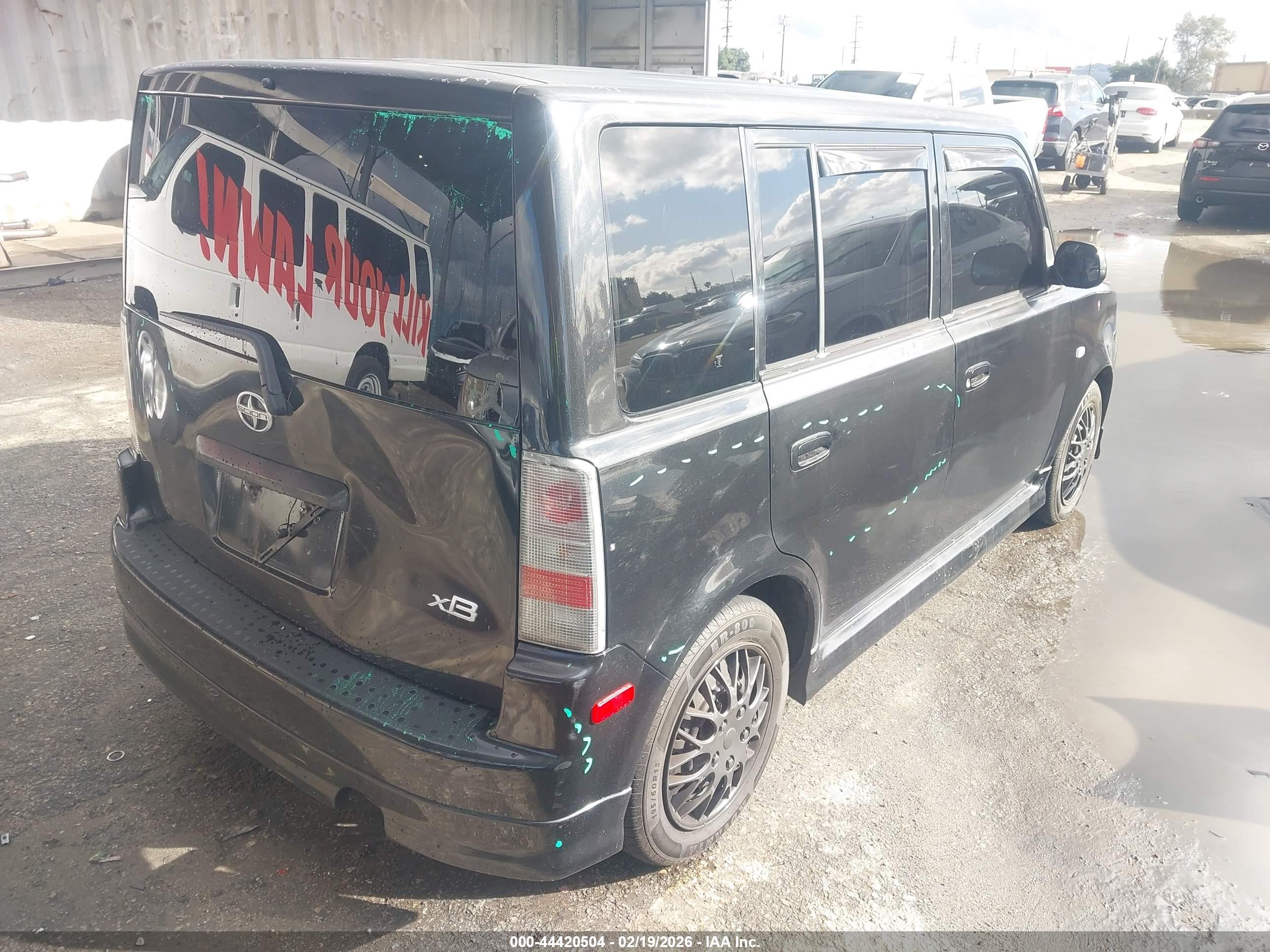 SCION XB image 4