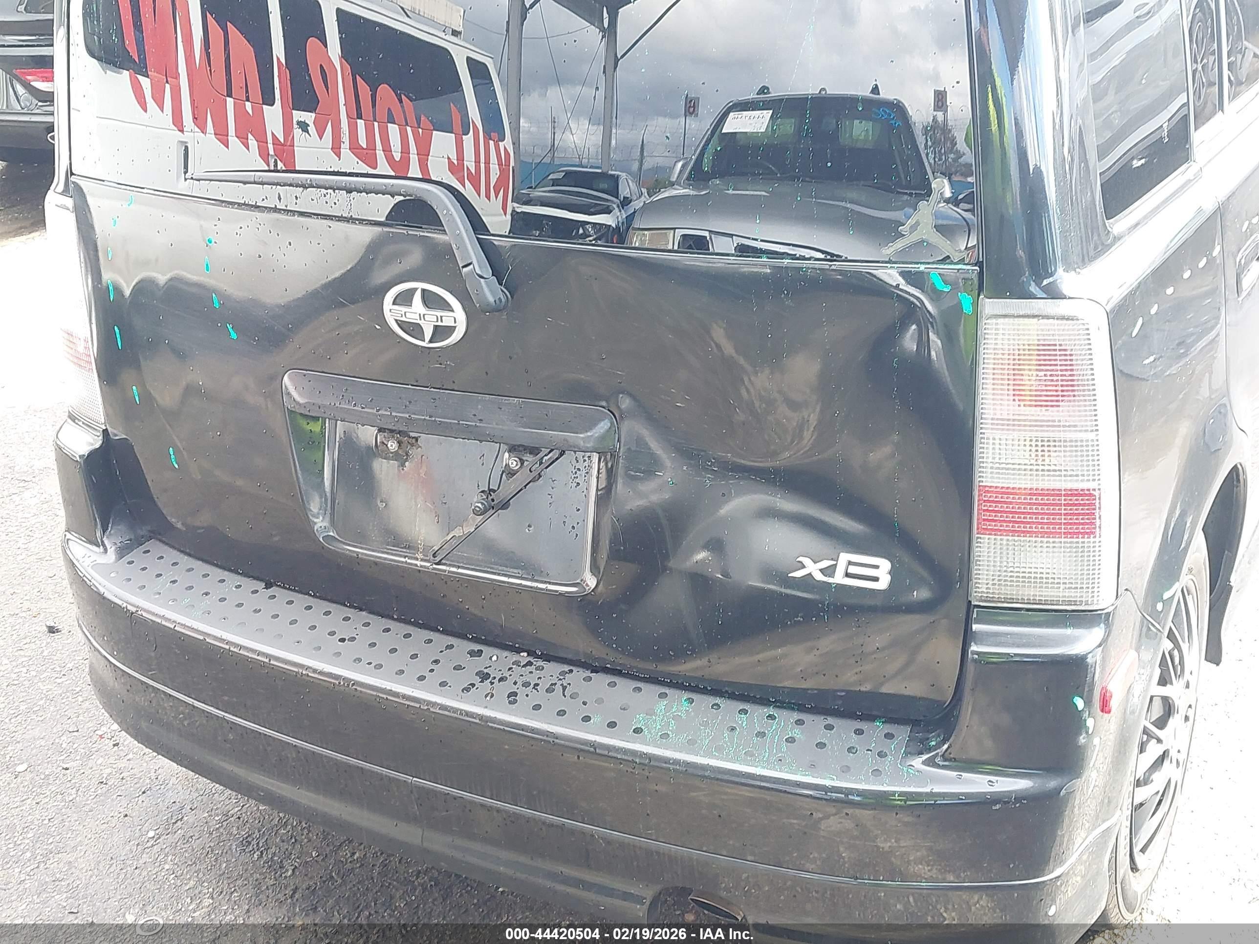 SCION XB image 6