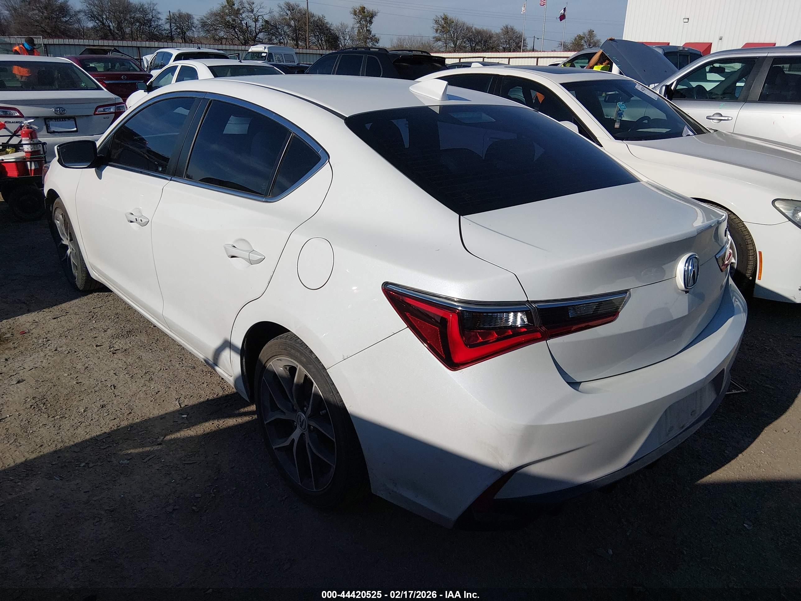 ACURA ILX image 3