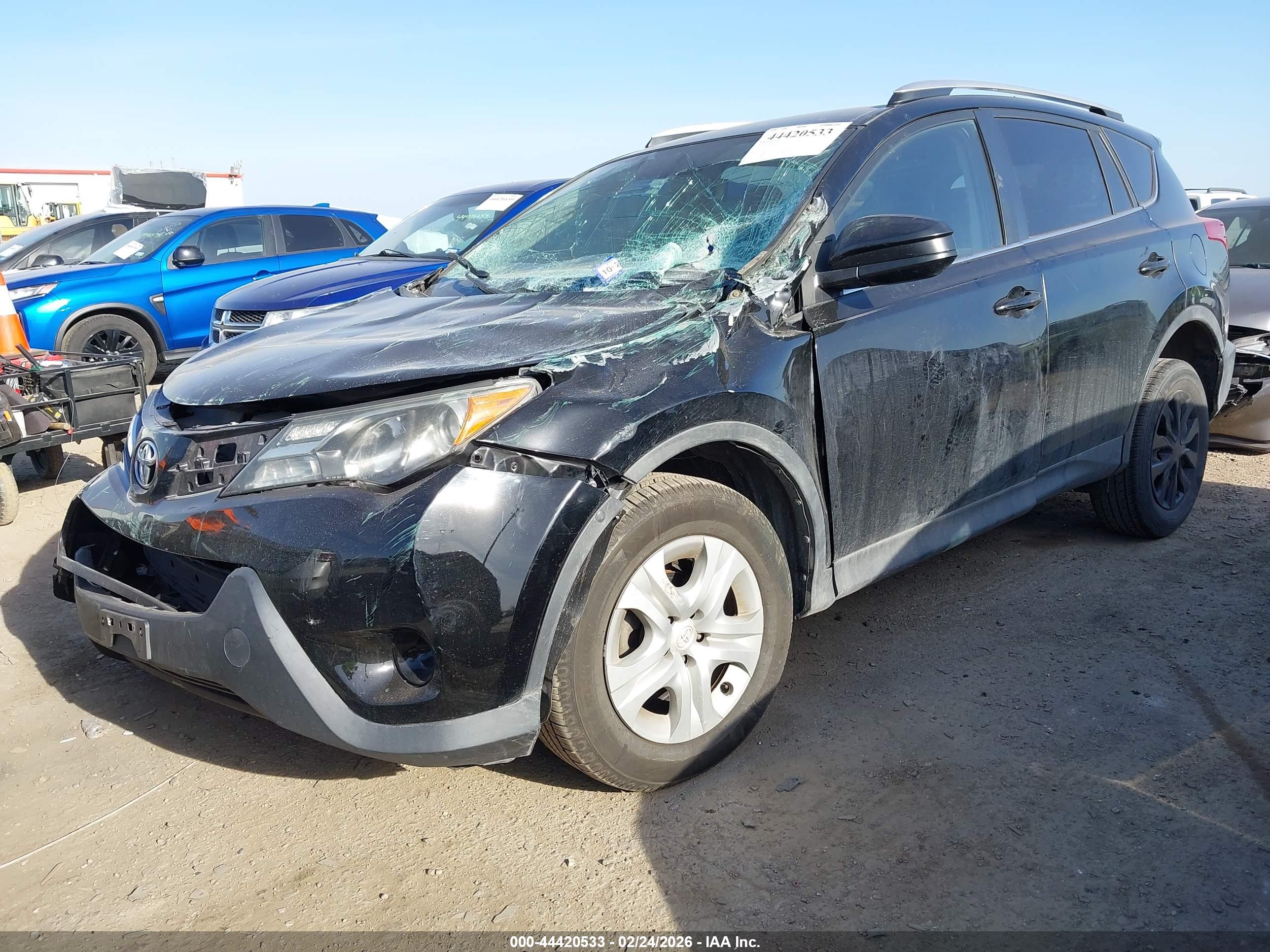 TOYOTA RAV4 image 2