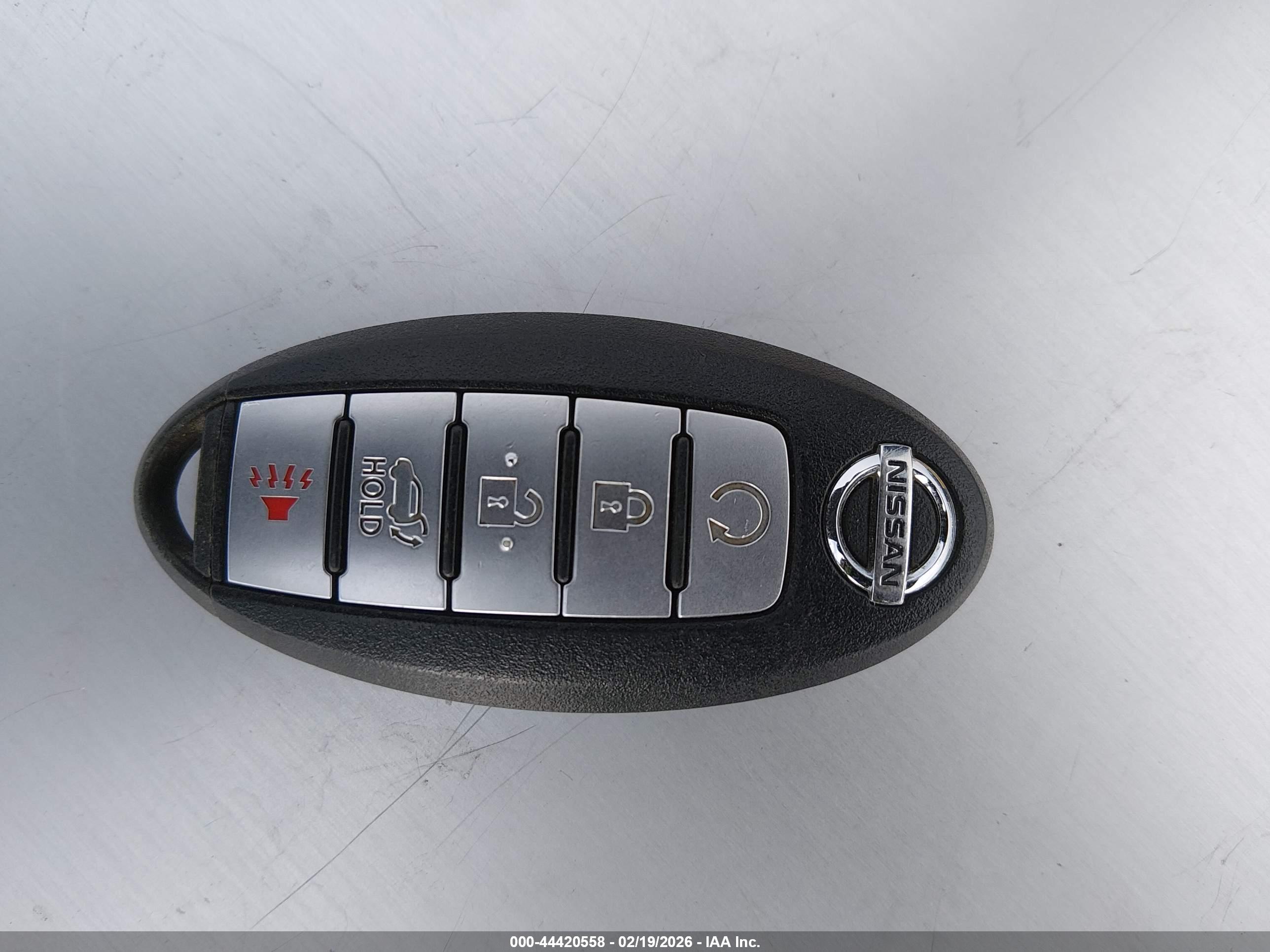 NISSAN MURANO image 11