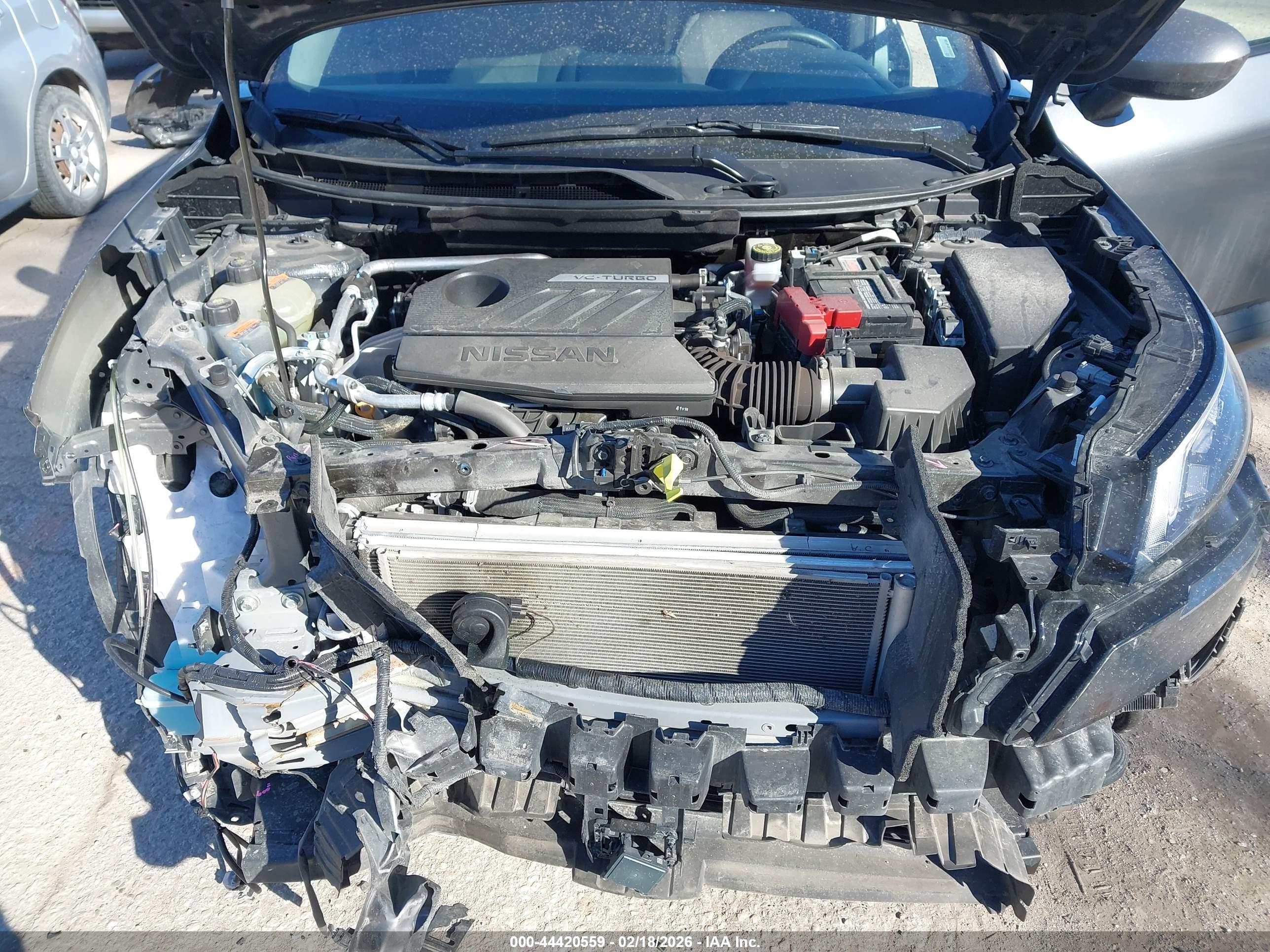 NISSAN ROGUE image 10