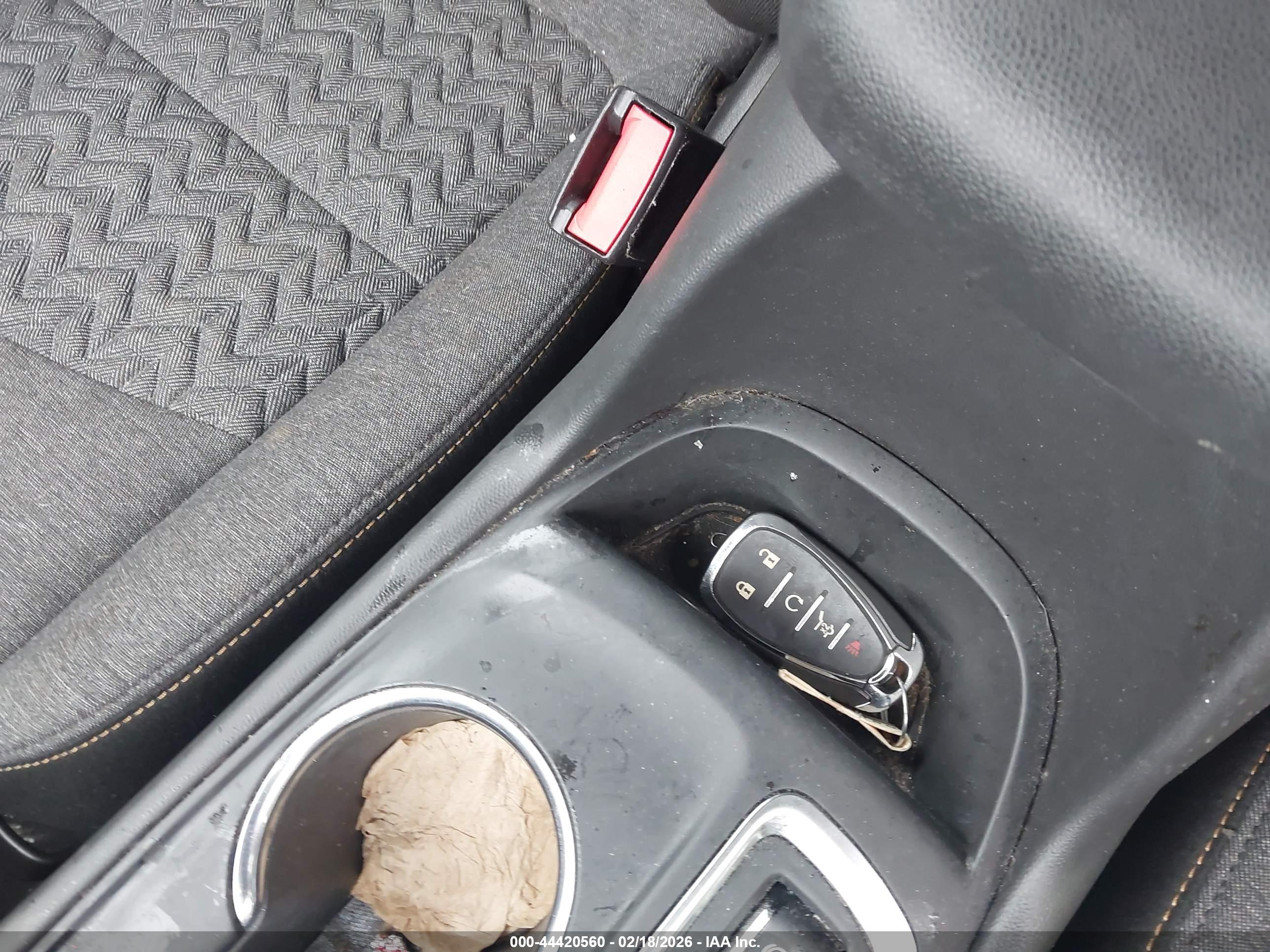 CHEVROLET EQUINOX image 11