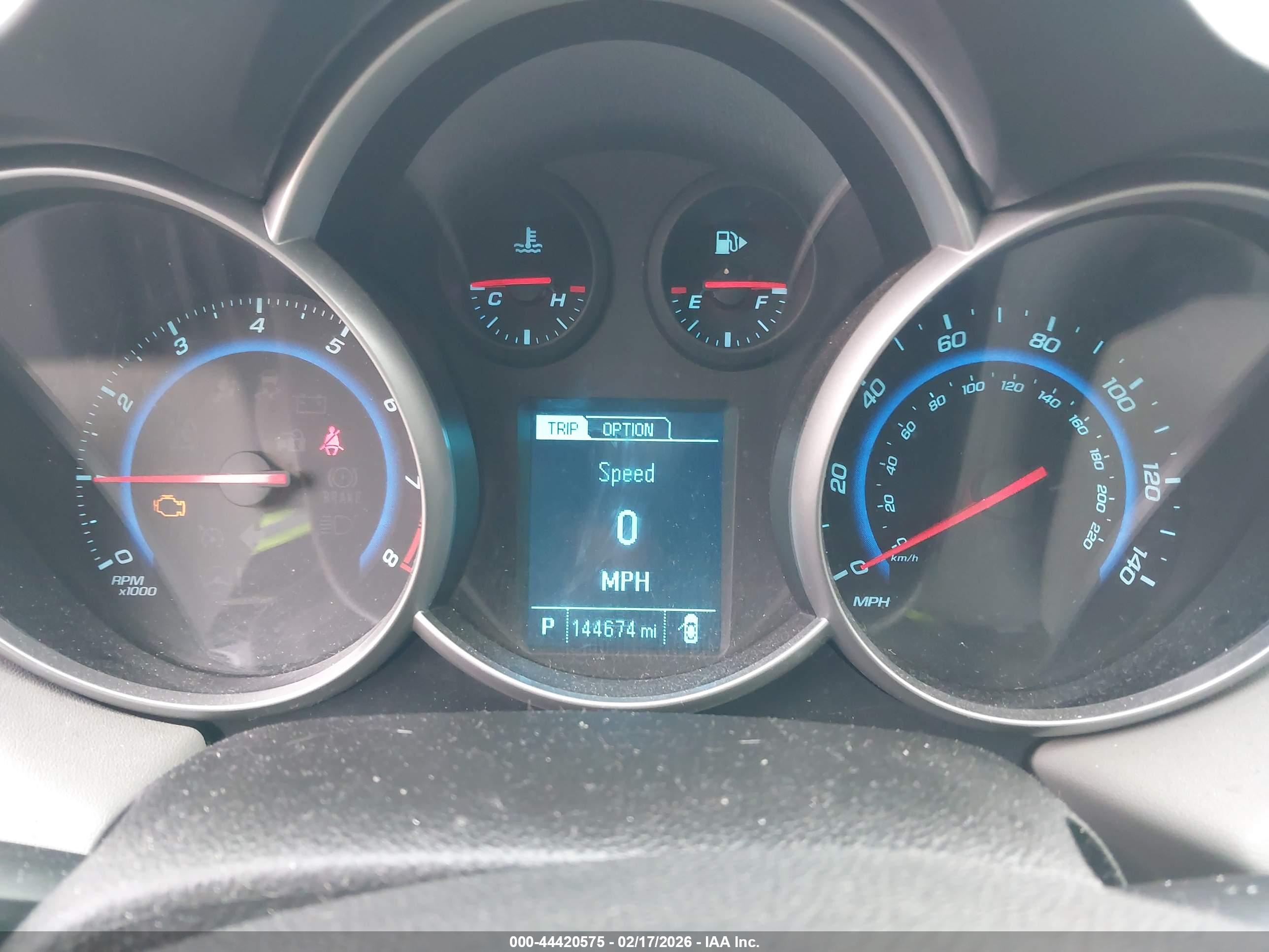 CHEVROLET CRUZE image 7