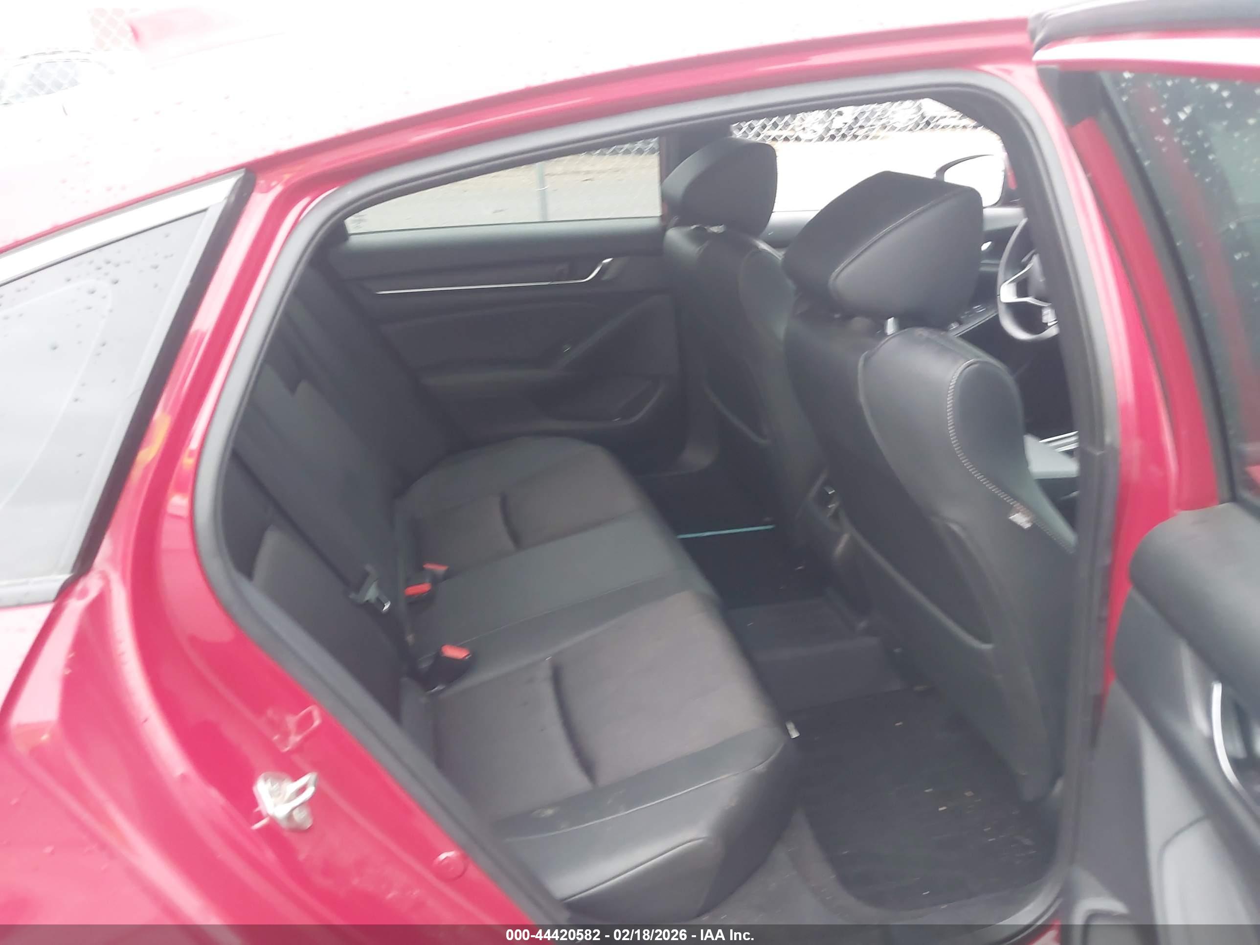 HONDA ACCORD image 8