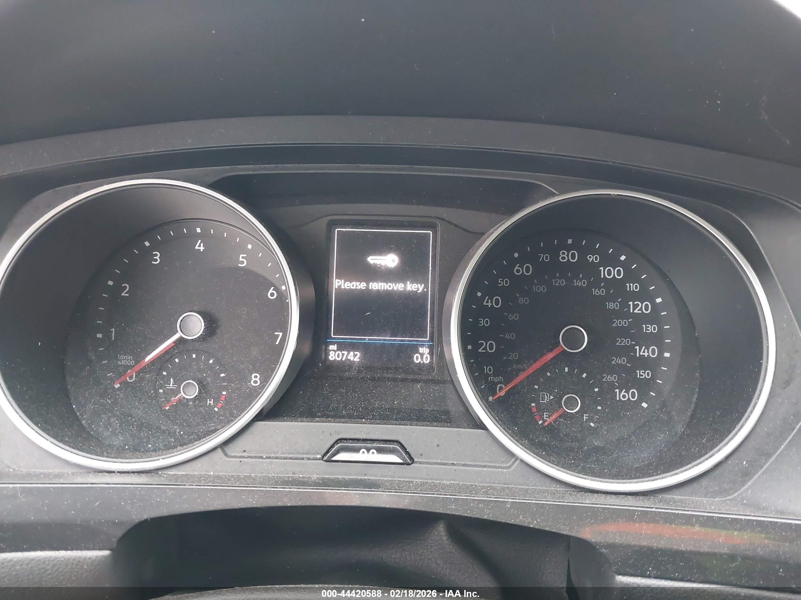 VOLKSWAGEN TIGUAN image 7