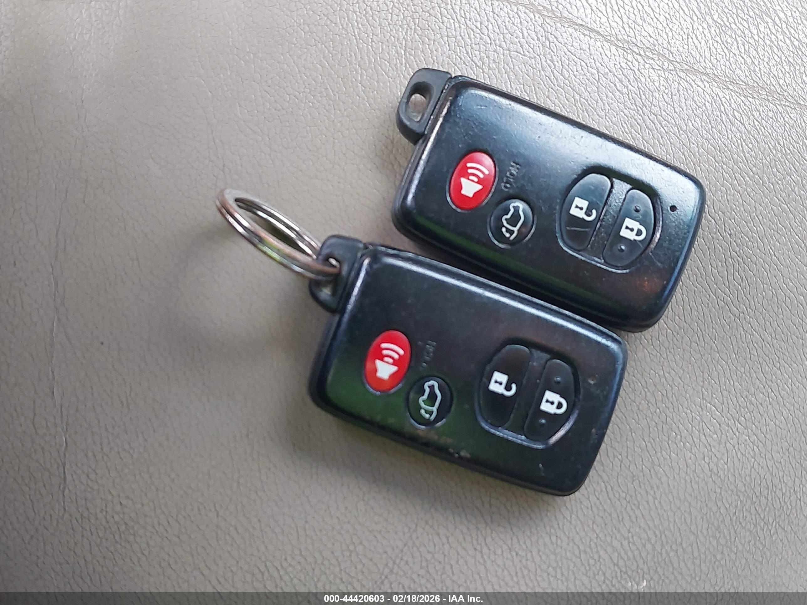 TOYOTA HIGHLANDER image 11