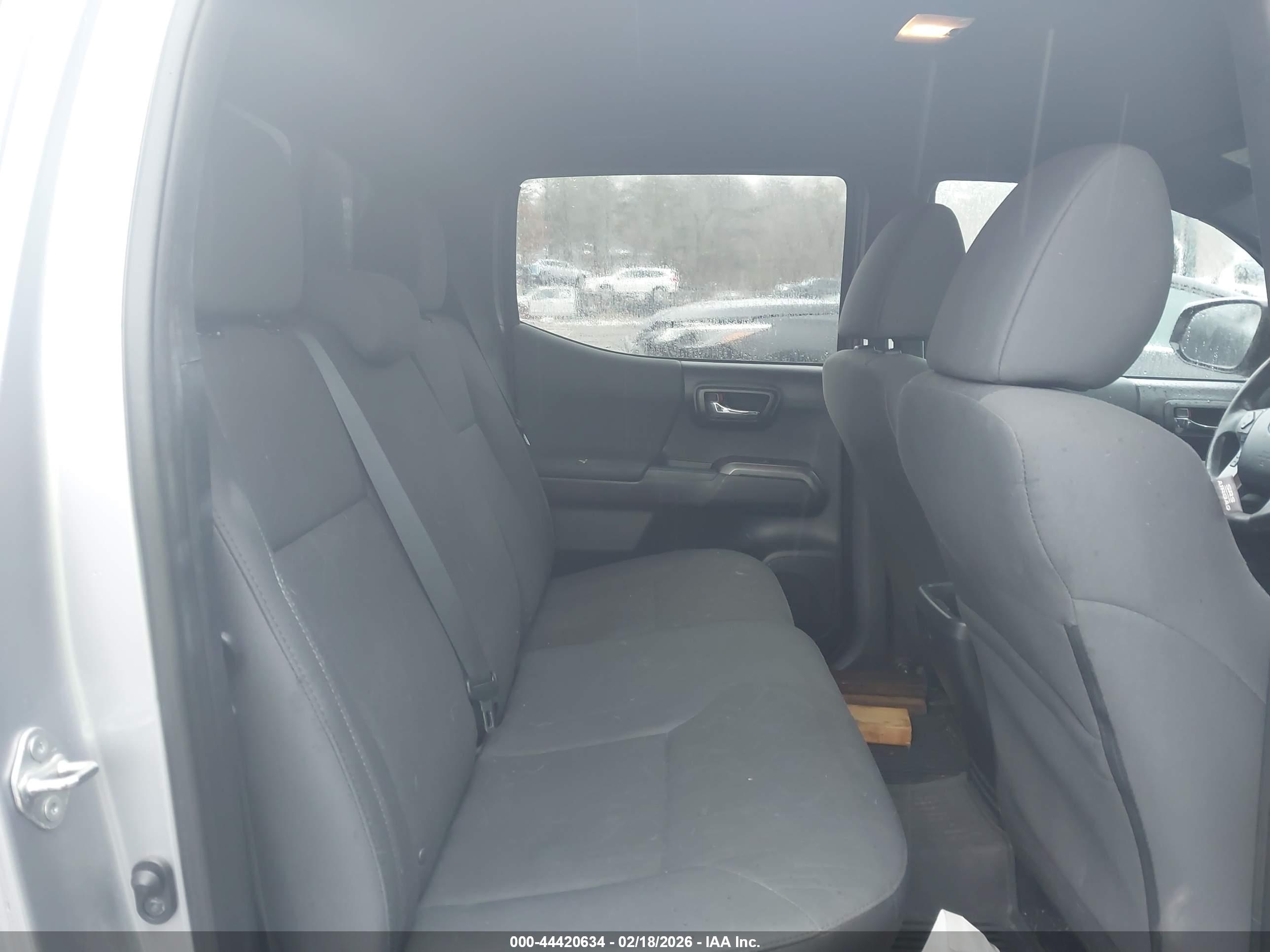 TOYOTA TACOMA image 8