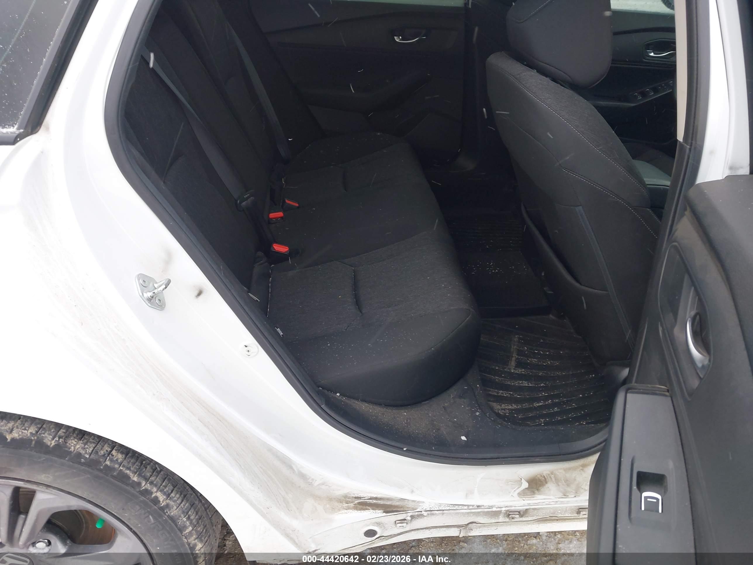 HONDA ACCORD image 8